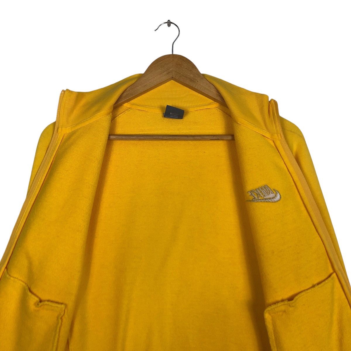 Japanese Brand × Nike Nice Design Color Nike Sweater Running Wear Small Size US S / EU 44-46 / 1 - 12 Thumbnail