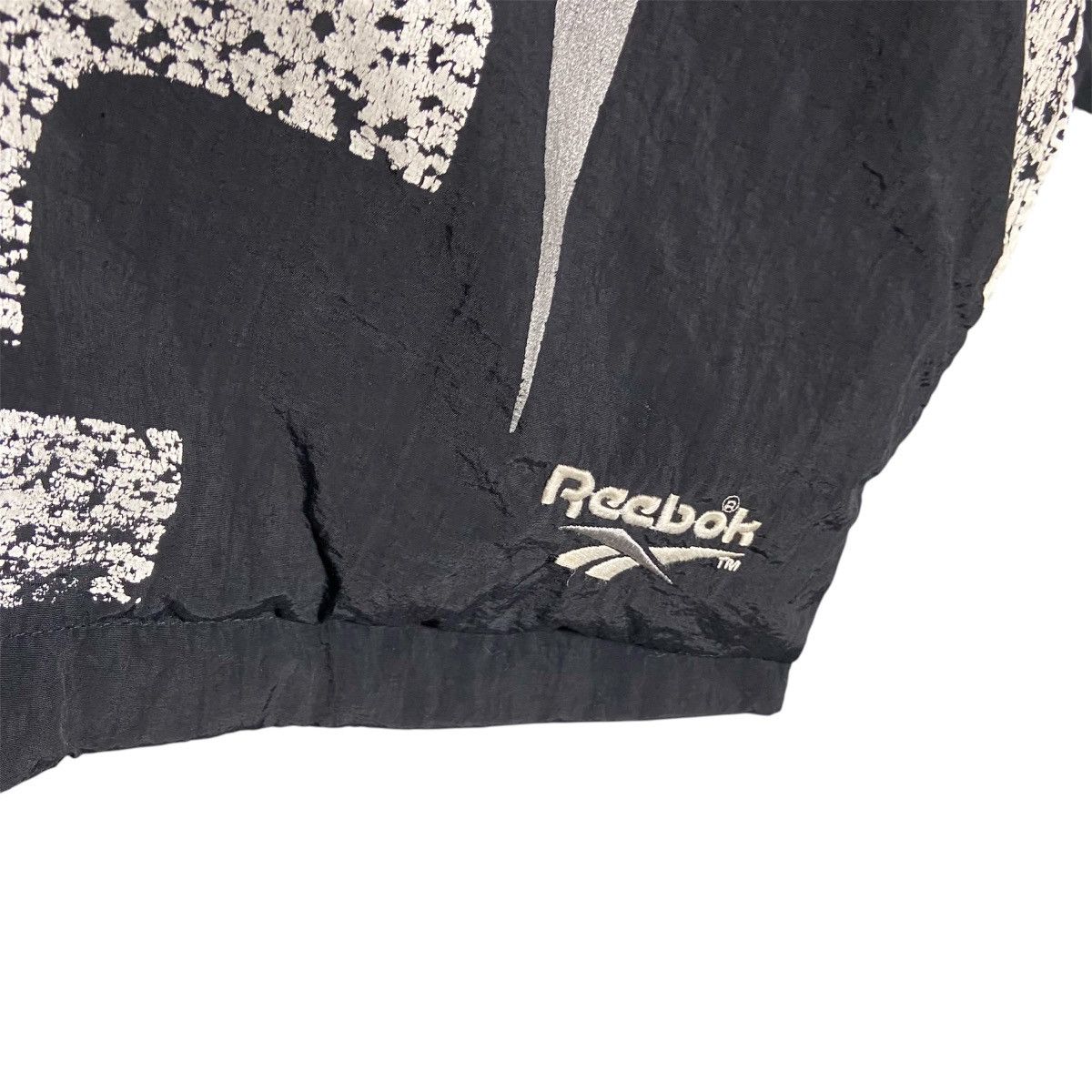 Reebok × Vintage Vintage 90s Reebok All Overprinted Full Zip Hoodie Jacket Size US L / EU 52-54 / 3 - 5 Thumbnail