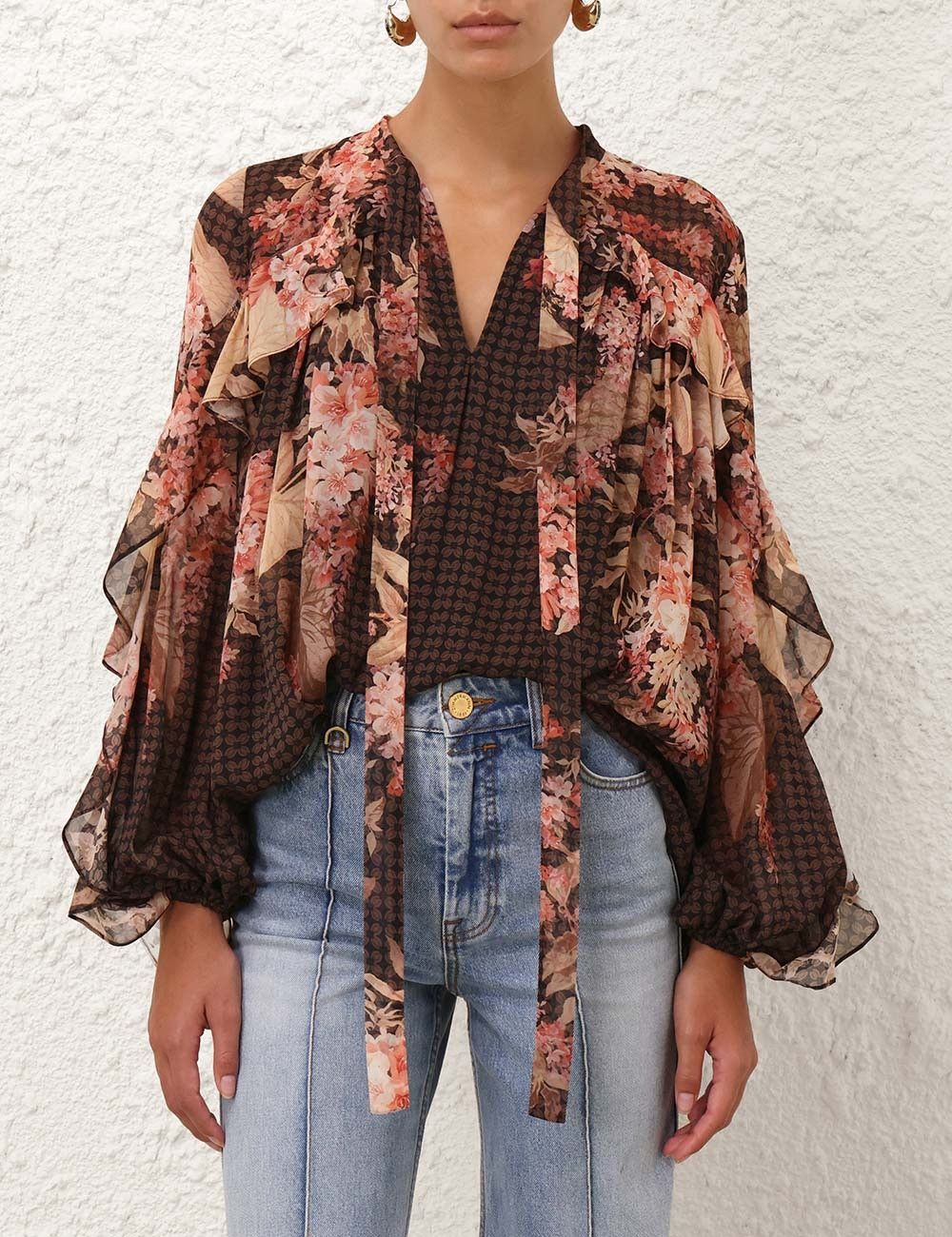 oc11z0226 Illuminate Flutter Blouse In Multicolor