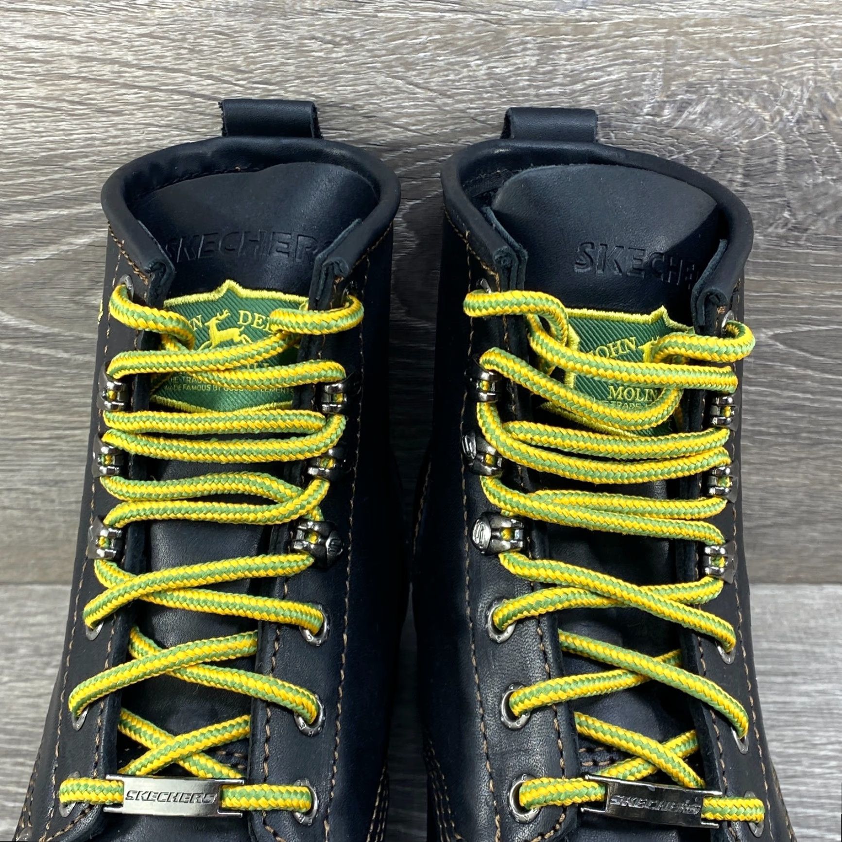 SKECHERS Skechers John Deere Mens 7 Black Leather Cascades Work Boots Lugged Soles NEW Size US 6 / EU 39 - 5 Thumbnail