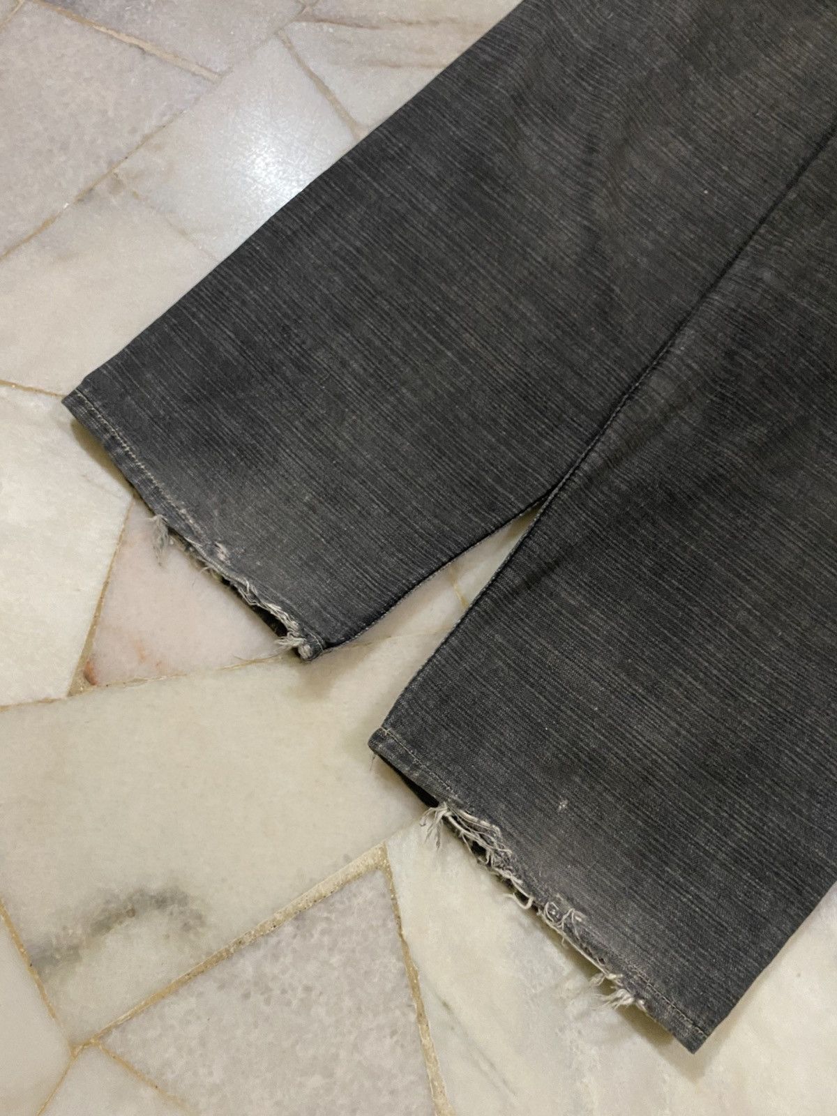 Massive RARE Vintage Freaky Massive Baggy Cargo Distressed Jeans Size US 32 / EU 48 - 14 Thumbnail