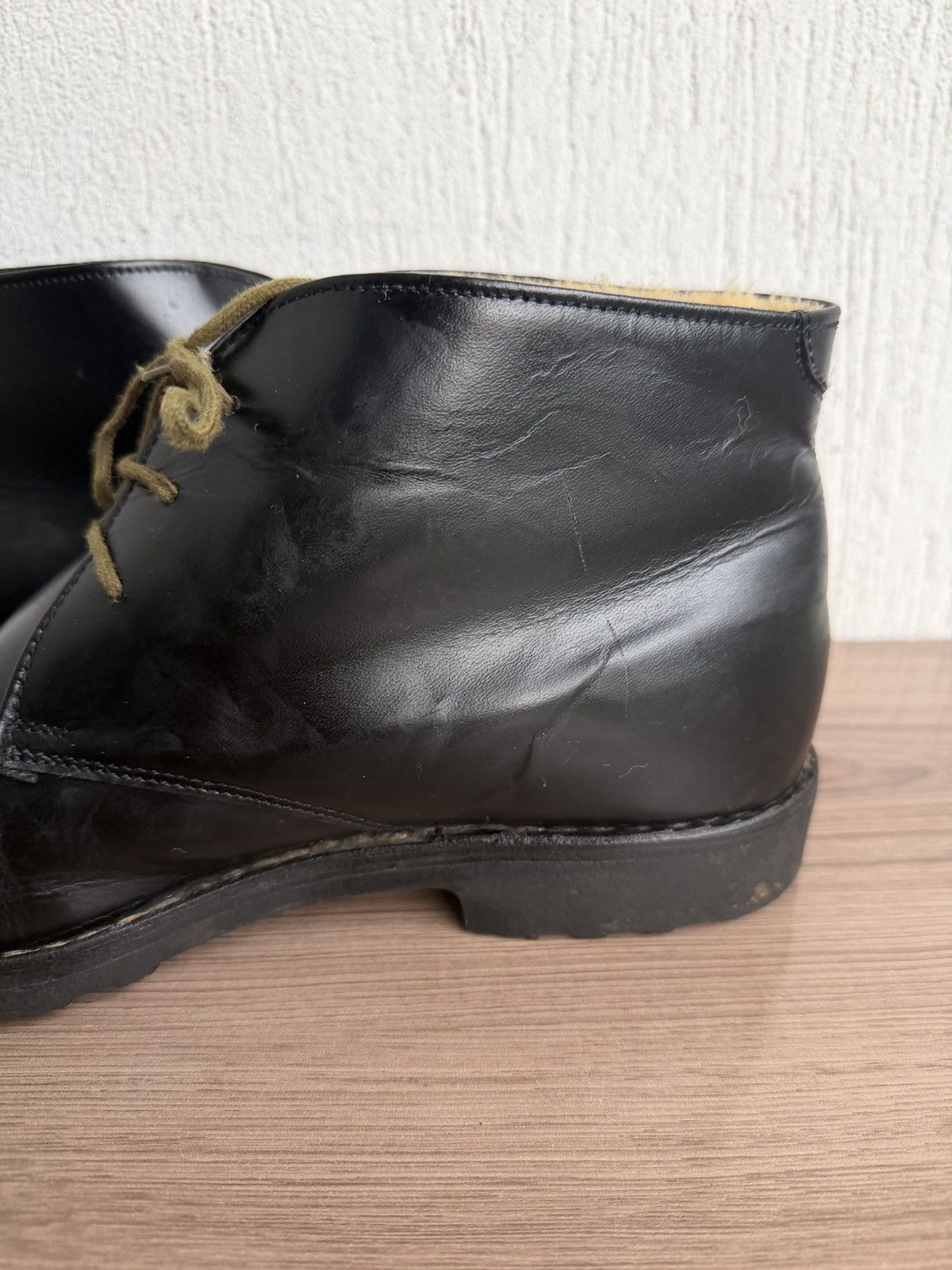 Paraboot chukka boots with wool lining Size US 9 / EU 42 - 10 Thumbnail
