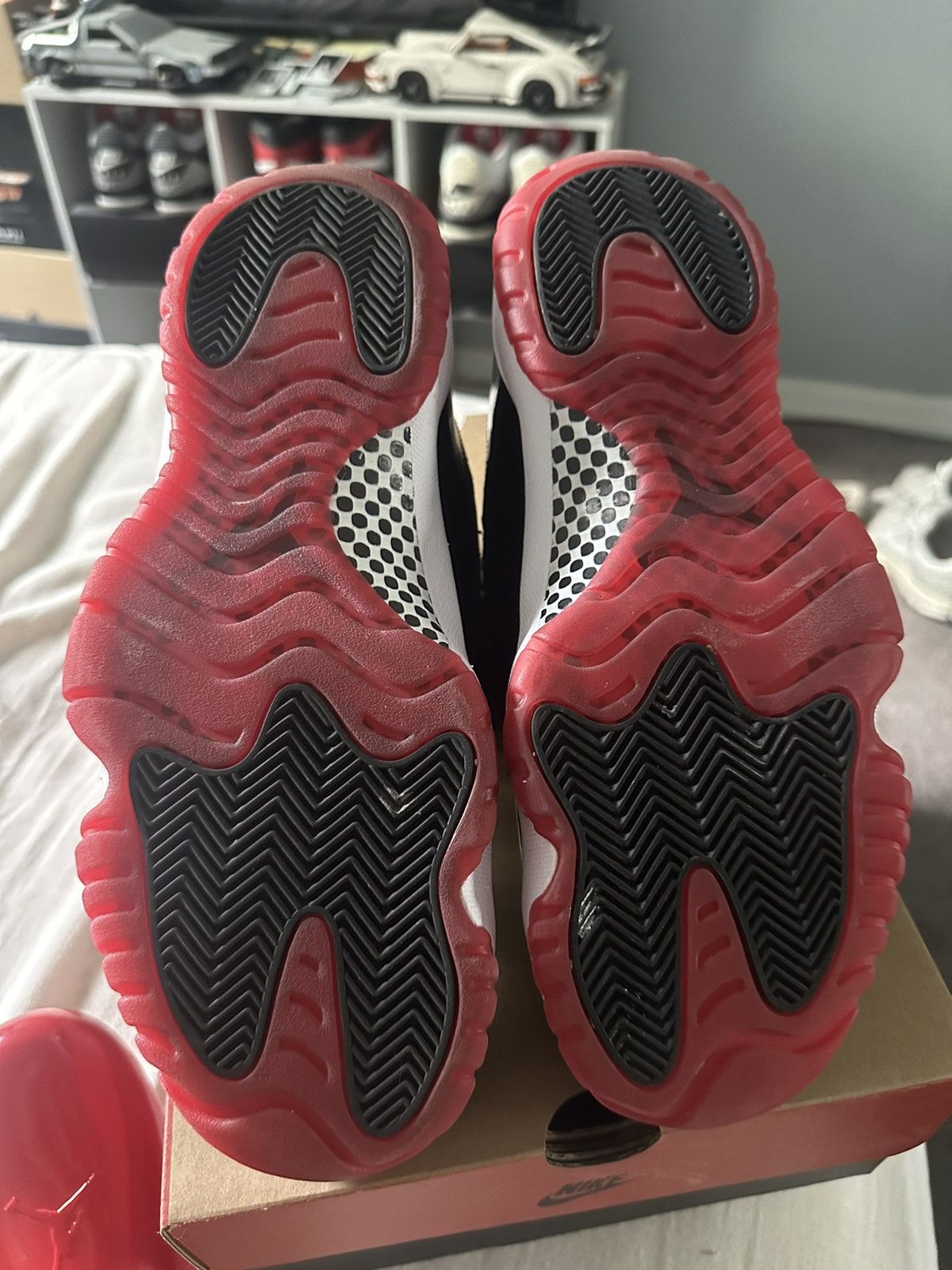 Jordan Brand Jordan 11 Retro Bred 2019 Size US 10 / EU 43 - 13 Thumbnail