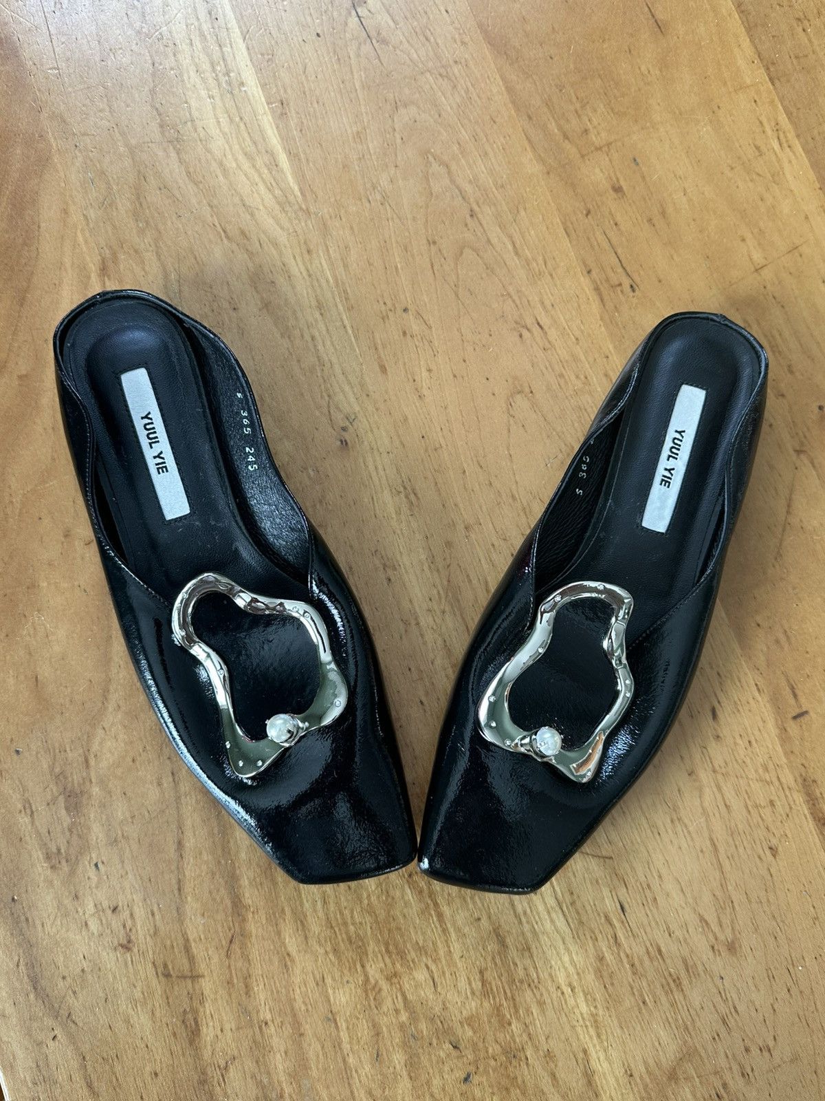 Yuul Yie WORN ONCE Yuul Yie Slip-On Flats Size US 7.5 / IT 37.5 - 3 Thumbnail