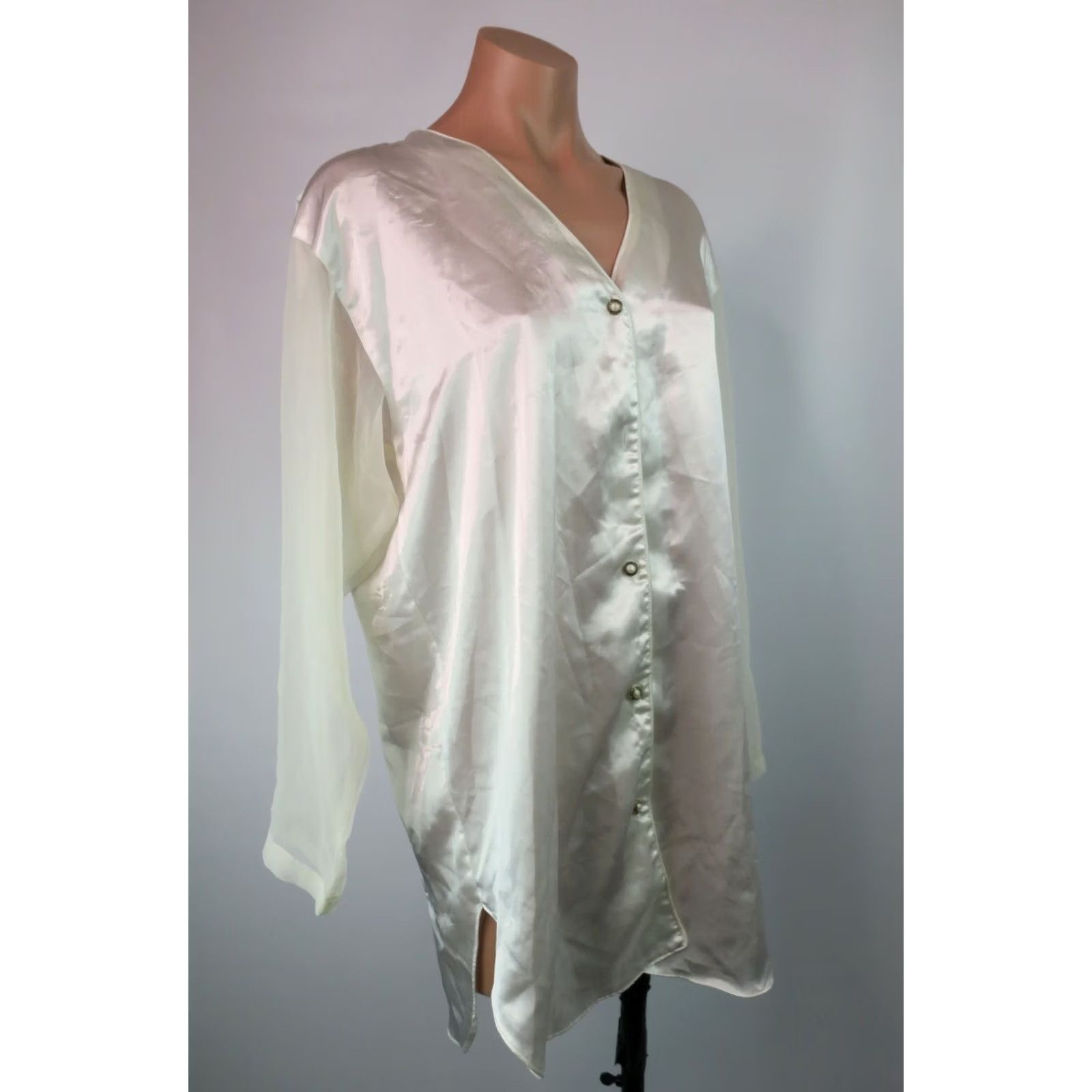 Victoria's Secret Victoria'S Secret Ivory Satin Lingerie Chiffon Shirt S Negligee Bridal Nightgown Size S / US 4 / IT 40 - 4 Thumbnail