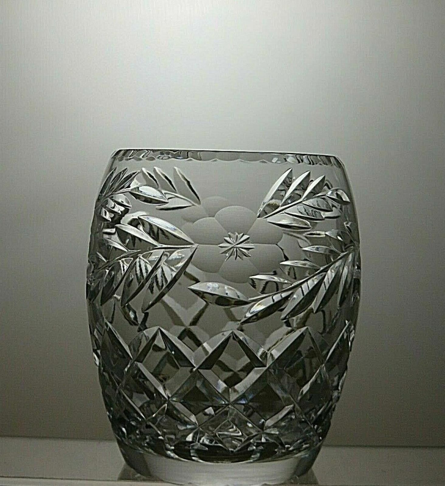 Other Tutbury Crystal Cut Glass Flower Pattern Vase 4 2/3"- 45B Size ONE SIZE - 3 Thumbnail