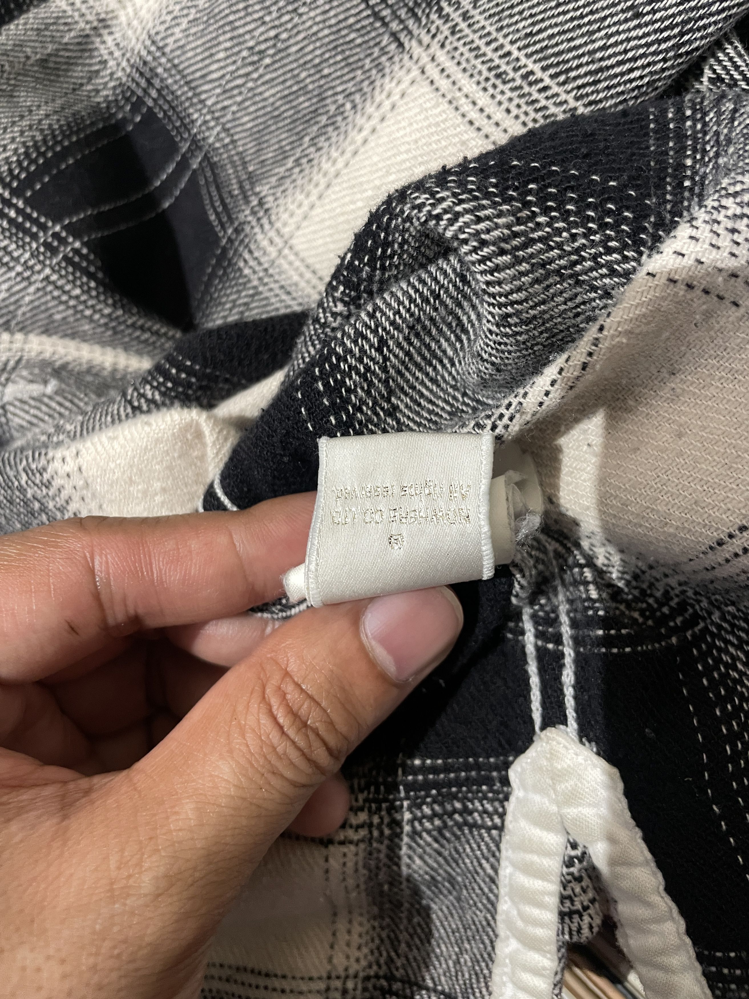 Bape Bape Flannel Black White used Size US L / EU 52-54 / 3 - 7 Thumbnail