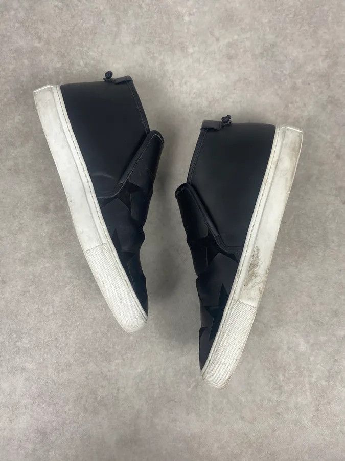 Givenchy 2010s Givenchy Black Stars Leather Slip On By Riccardo Tisci Size US 9 / EU 42 - 5 Thumbnail