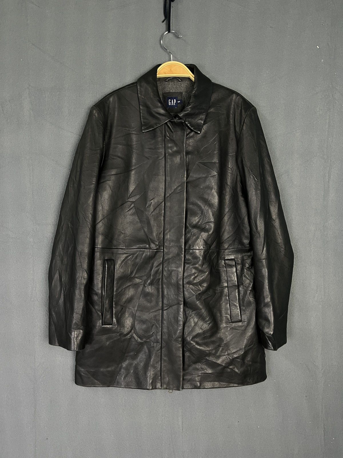 Gap GAP Zip Up Leather Jacket Black Vintage Size US S / EU 44-46 / 1 - 1 Thumbnail