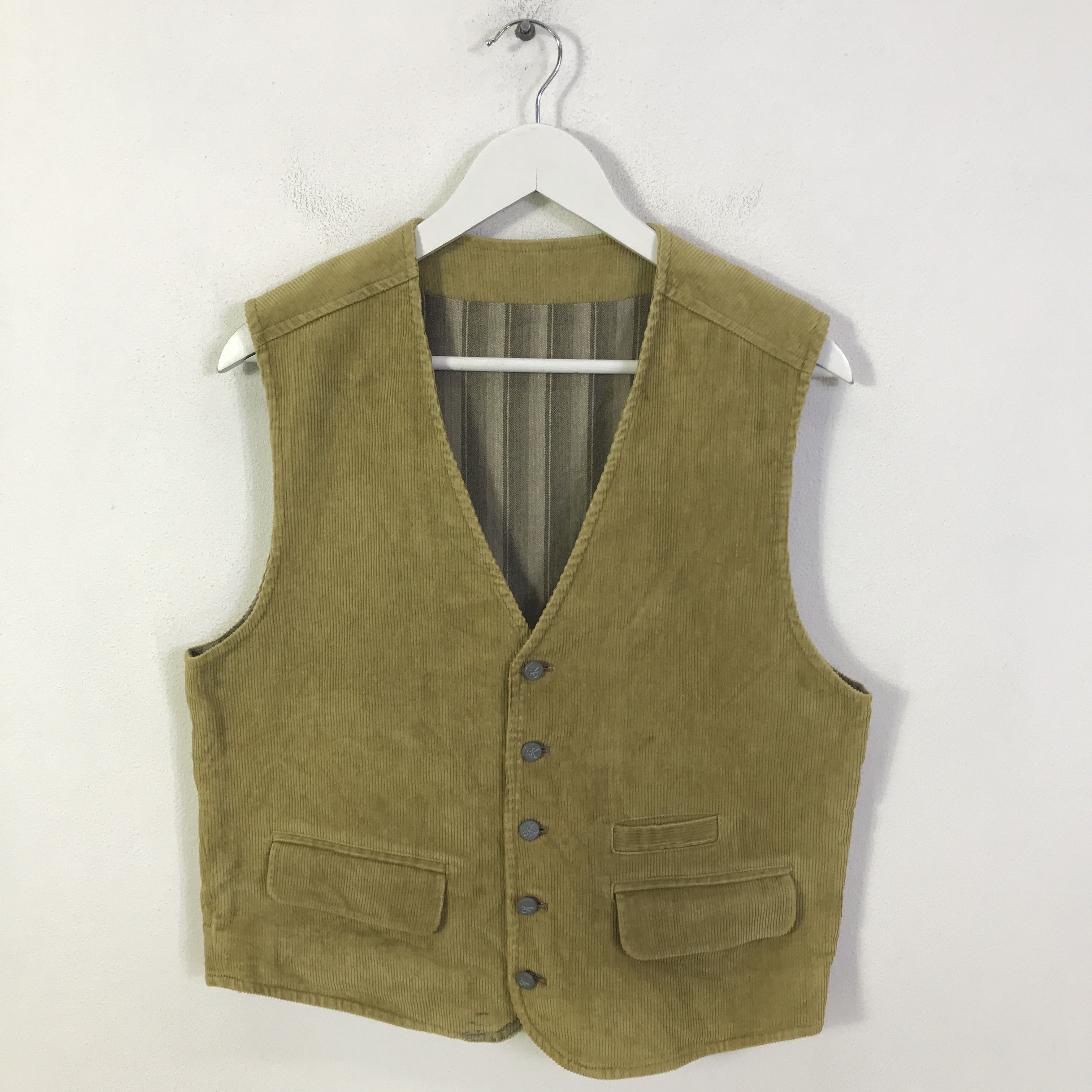 Calvin Klein Vtg Calvin Kleins waistcoats VestK124B10 Size US M / EU 48-50 / 2 - 1 Thumbnail