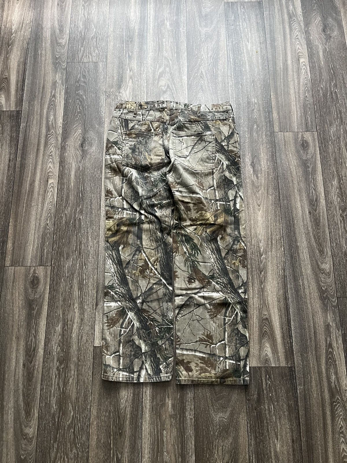 image of Crazy Vintage Baggy Realtree Carhartt Style Camo Pants, Men's (Size 36)