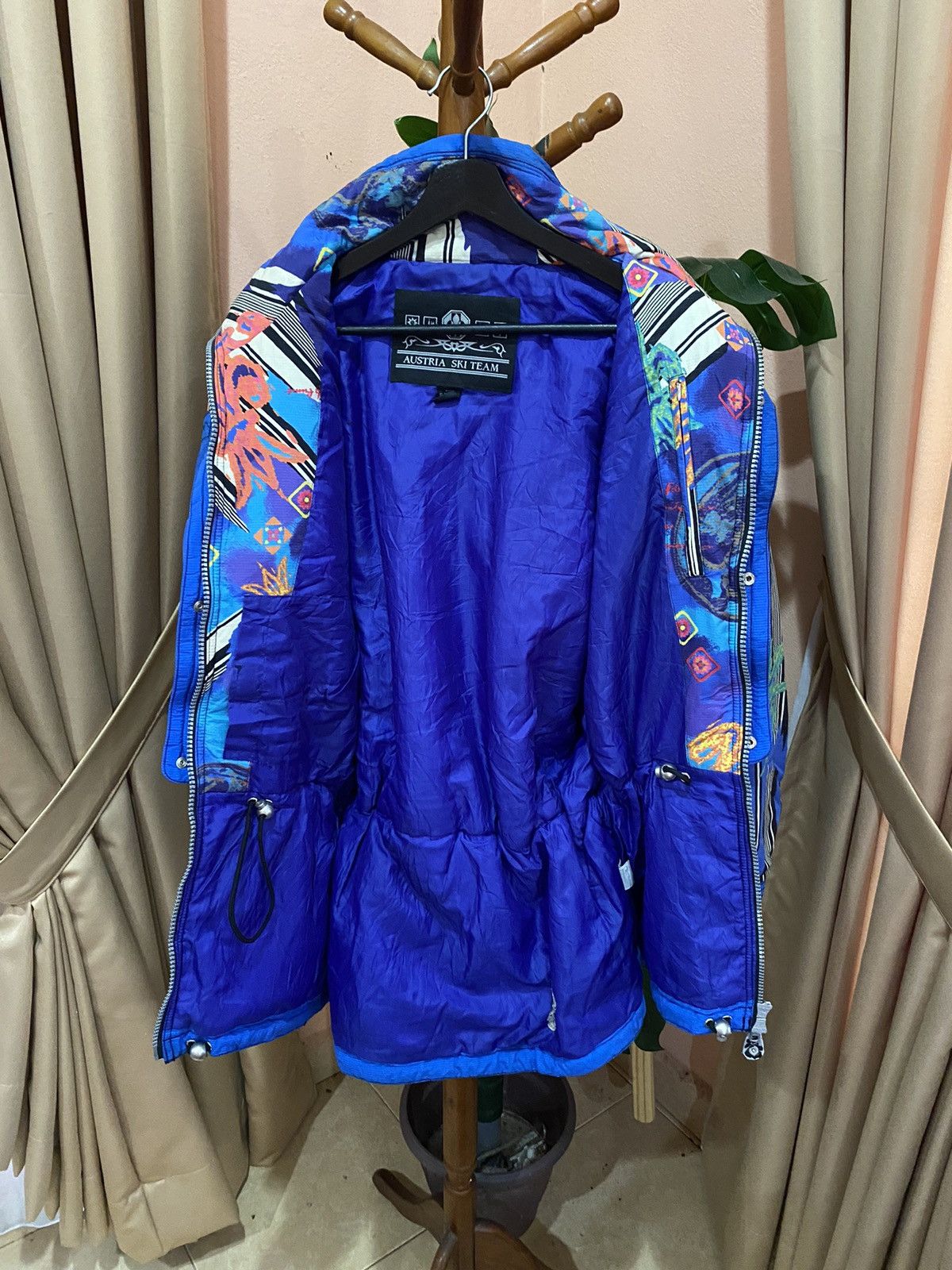 Asics VINTAGE AUSTRIA SKI TEAM JACKET Size US L / EU 52-54 / 3 - 7 Thumbnail