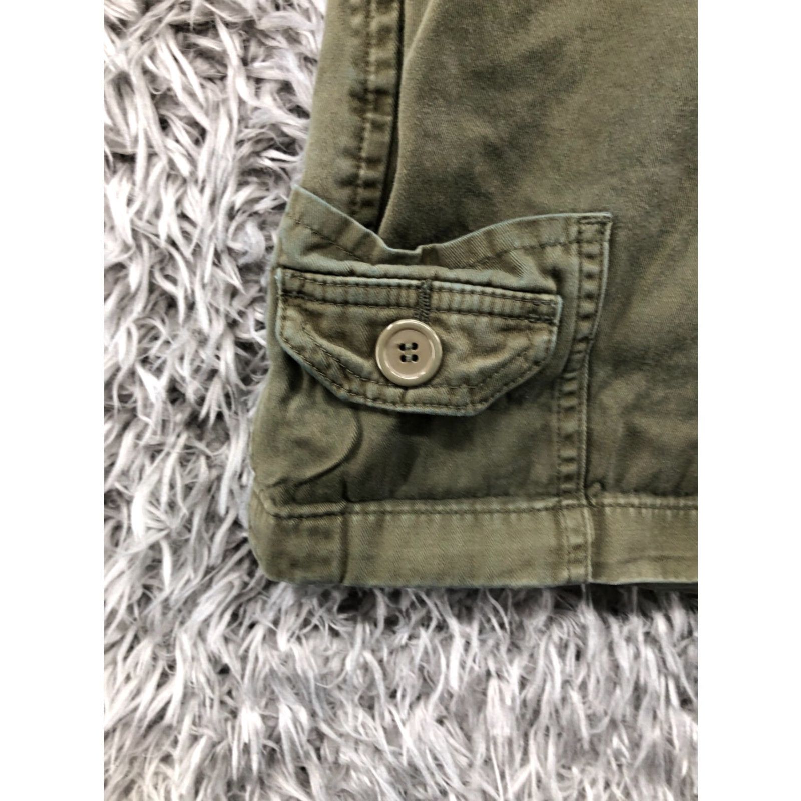 Lee Lee Cargo Shorts Womens Size 16 Mid Rise Medium Green Hook Eye Casual 5-Pocket Design Cotton Regular Size 38" / US 16 / IT 52 - 4 Thumbnail