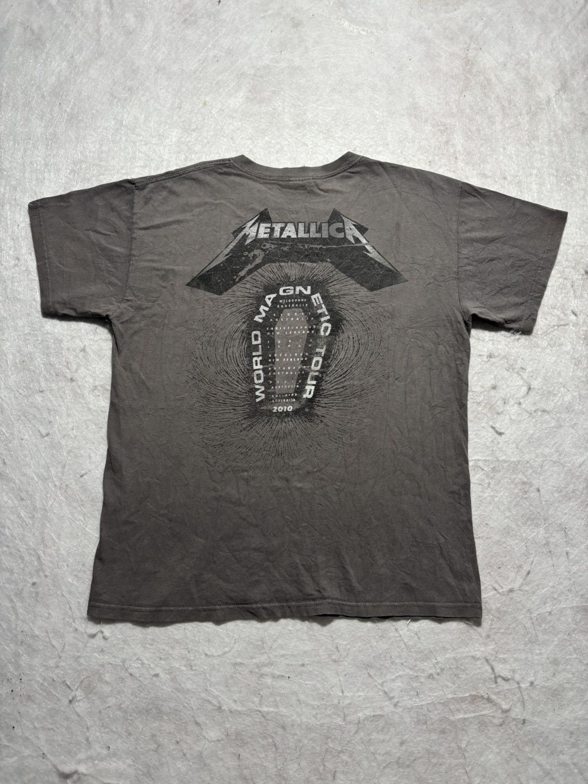 Metallica Metallica Death Magnetic Tour 2010 Tshirt Size US M / EU 48-50 / 2 - 2 Thumbnail