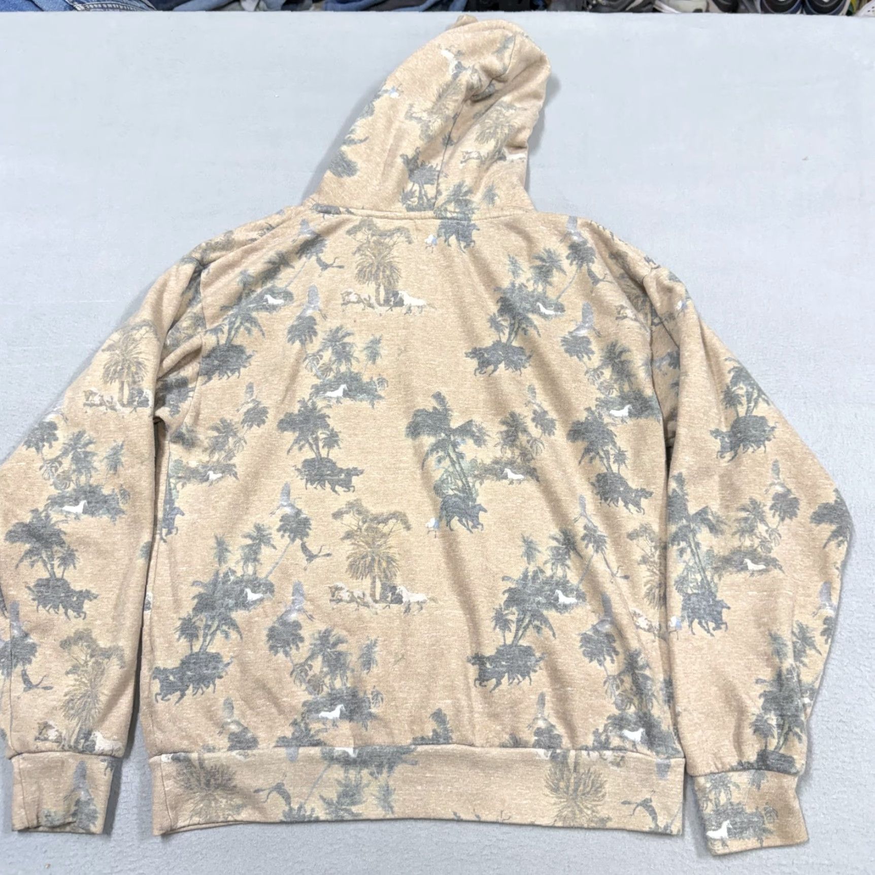 Vintage VINTAGE Tribe Kelley Hoodie Sweatshirt Mens XS Beige Fleece Palm Print Pullover Animal Graphic Print Crew Neck Size US XS / EU 42 / 0 - 4 Thumbnail