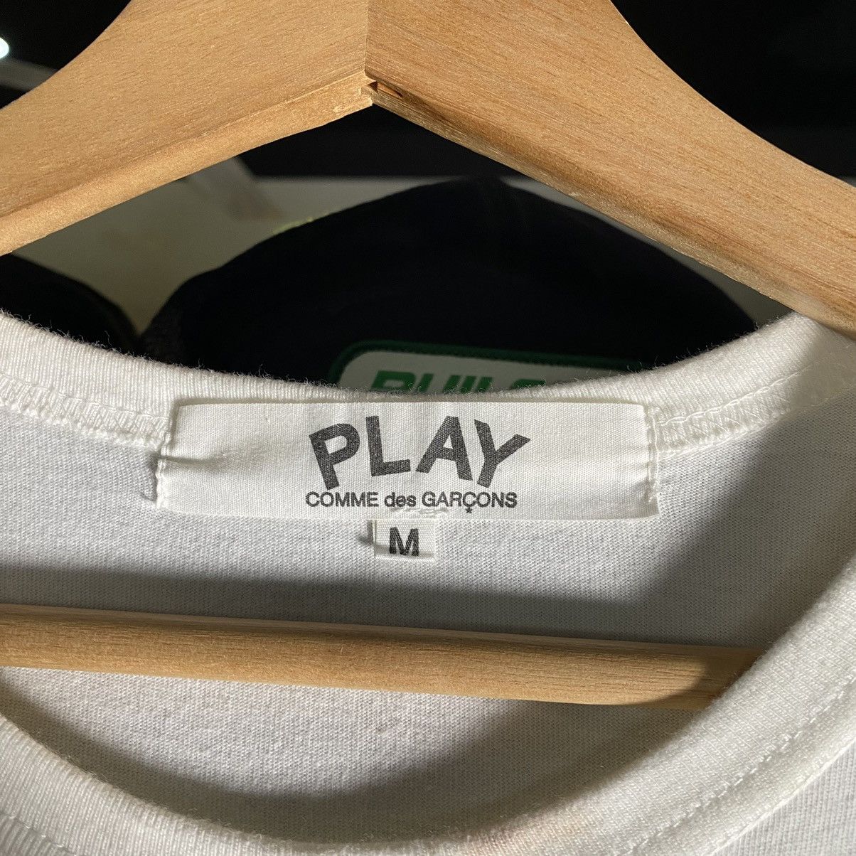 Comme des Garcons Comme Des Garcons Play White Red Heart Logo tee Size US M / EU 48-50 / 2 - 9 Thumbnail