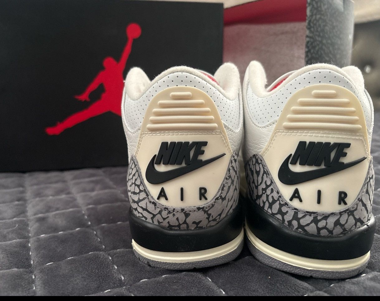 Jordan Brand AIR JORDAN 3 RETRO “White Cement” 2023 Size US 5.5 / IT 35.5 - 2 Thumbnail