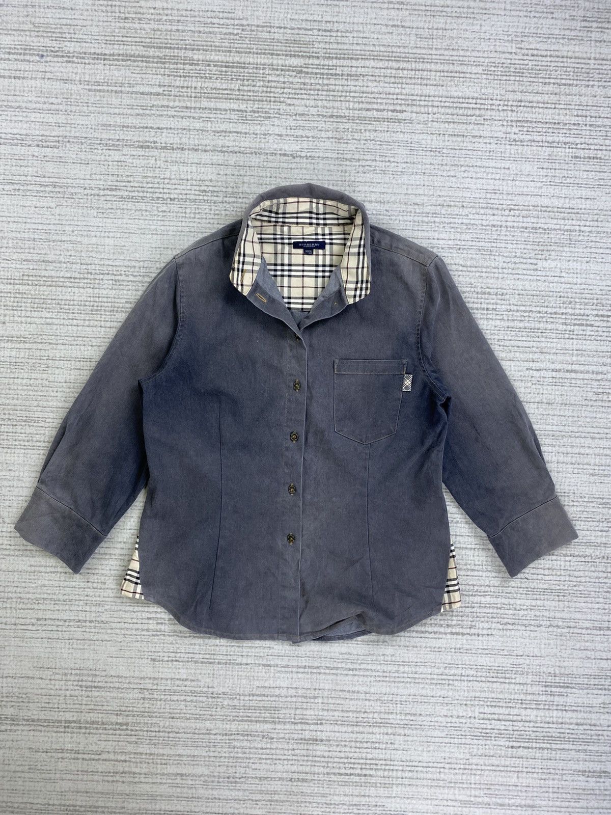 Burberry × Vintage Vintage Burberry London Made in England Nova Check Buttoned Size US S / EU 44-46 / 1 - 5 Thumbnail