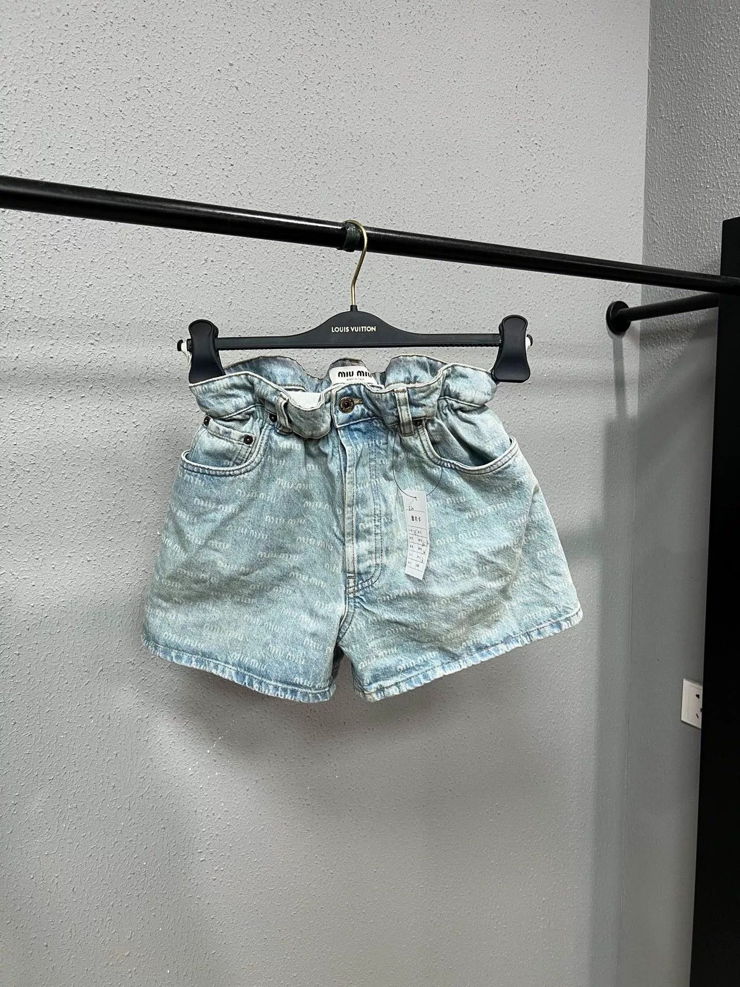 Miu Miu Miu Miu All-Over Logo Bubble Denim Shorts Size US 26 / EU 42 - 1 Thumbnail