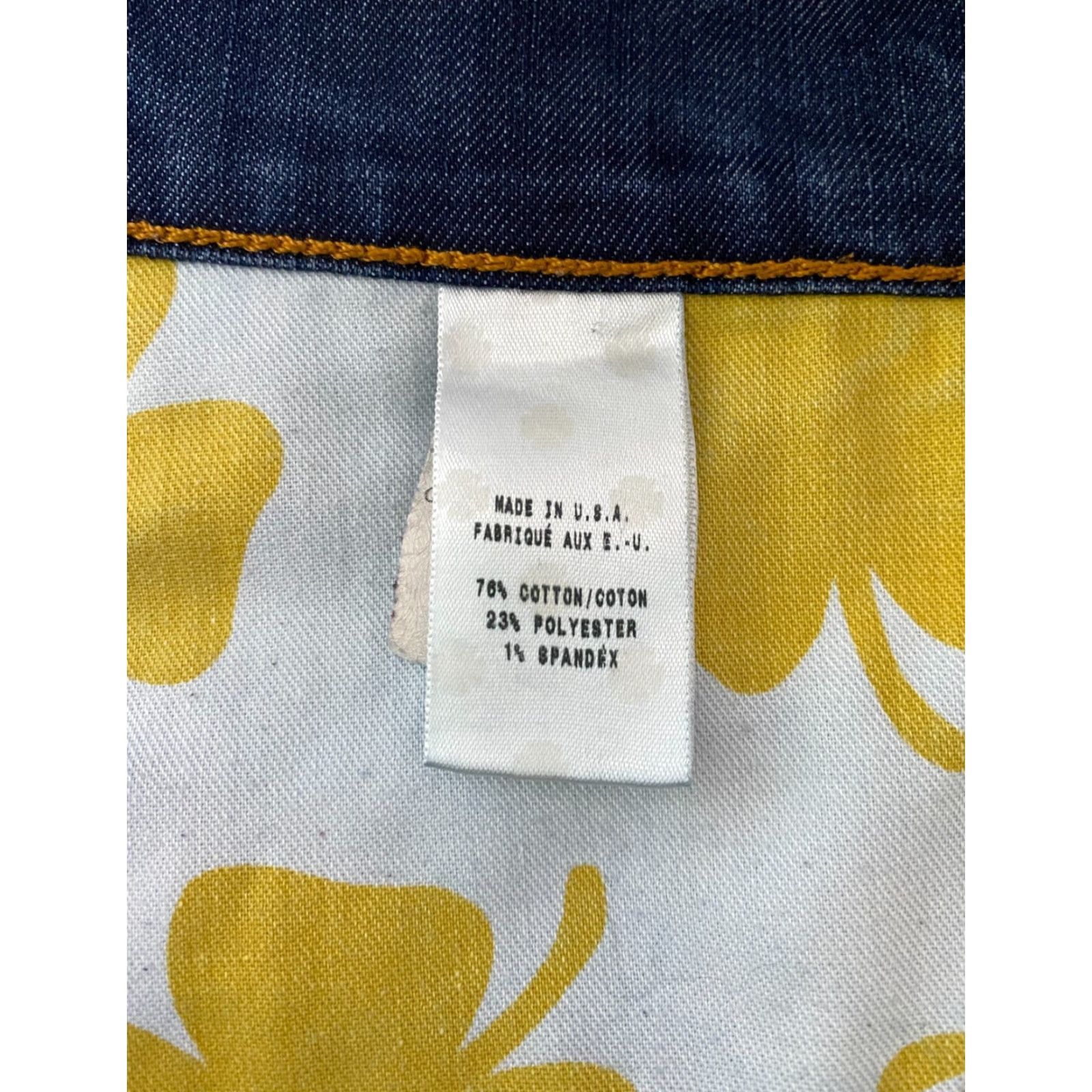 Lucky Brand Lucky Brand Womens Jean Shorts Size 10 Blue Denim Cutoff Shorty 5-Pocket Design Made in USA Shorts Womens Size 10 Blue Denim Cut-Off Shorty Size 32" / US 10 / IT 46 - 3 Thumbnail