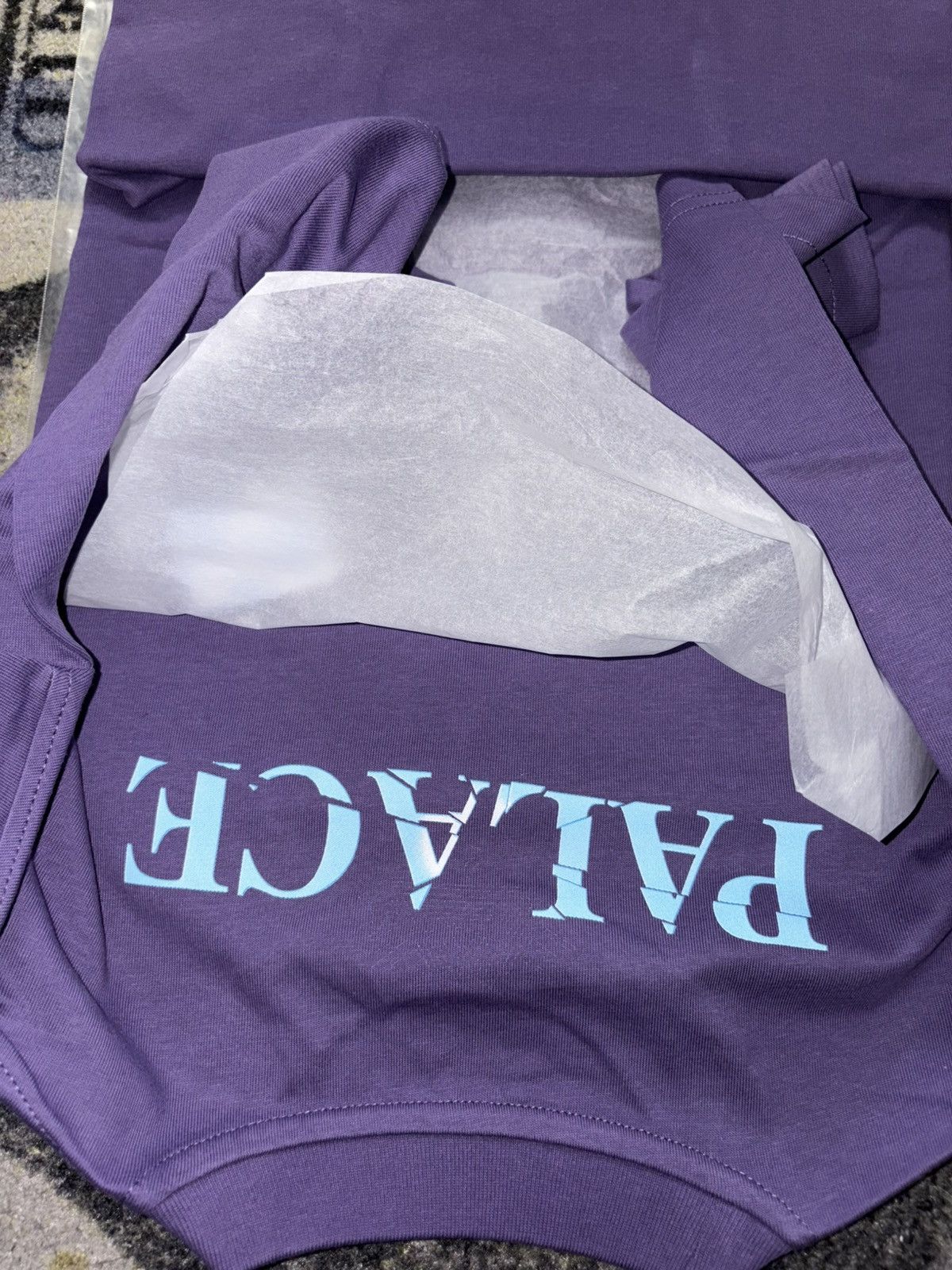 Palace Palace Phantom of the Opera T-Shirt Purple (GLOW IN DARK) Size US S / EU 44-46 / 1 - 3 Thumbnail