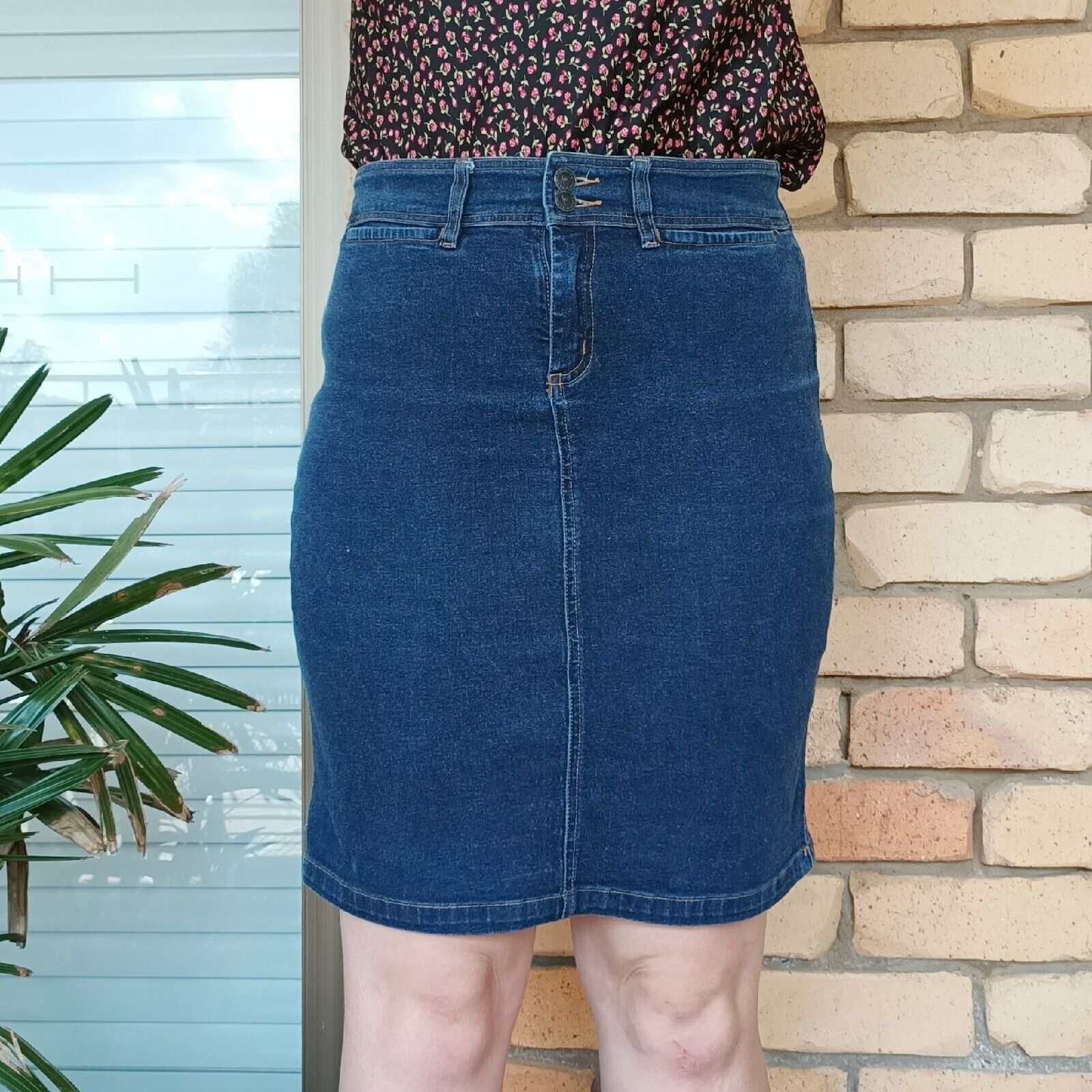 Fiorucci × Vintage Y2K 2000s Fiorucci Safety Skirt Denim High Waisted Pencil Size 30" / US 8 / IT 44 - 2 Thumbnail