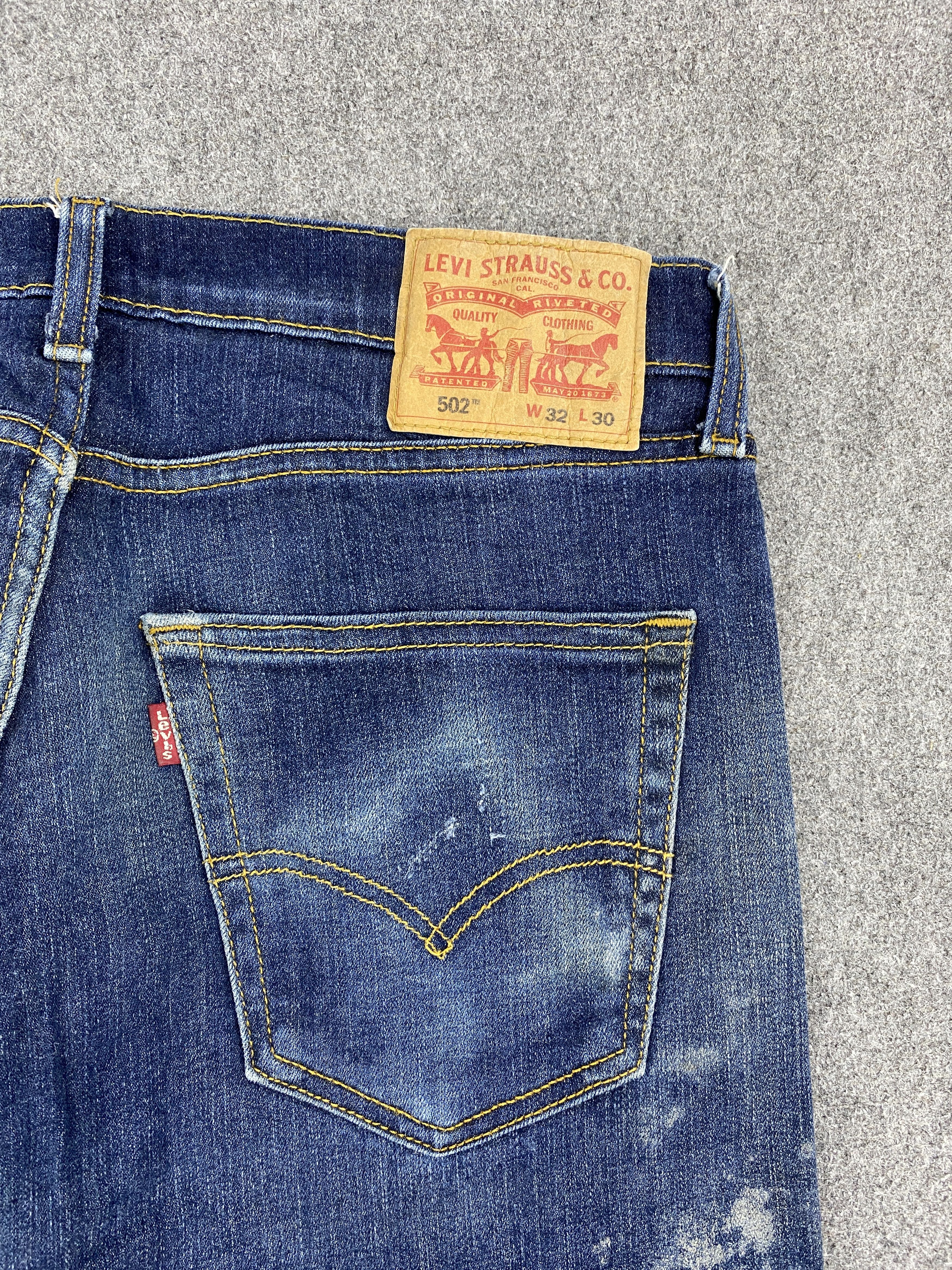 Levi's × Vintage Vintage Levis 502 Blue Faded Jeans Size US 28 / EU 44 - 14 Thumbnail