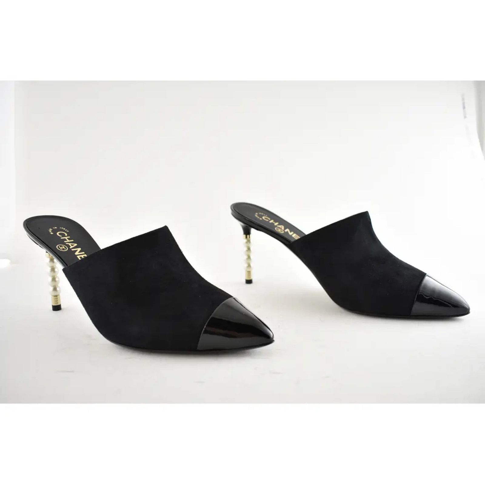 Chanel 20C Paris In Rome Pearl Suede CC Mule Slide Heel Pump 42 Size US 12 / IT 42 - 2 Thumbnail