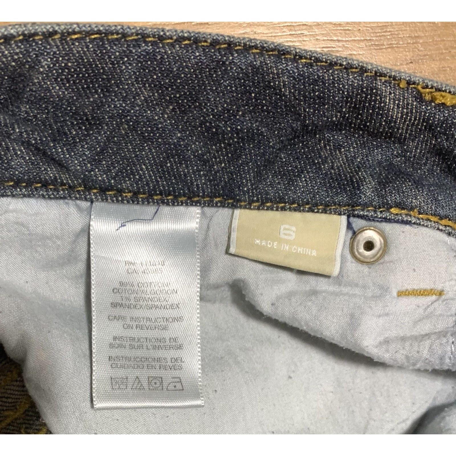 Michael Kors VINTAGE Michael Kors Jeans Womens 6 Bootcut 30x31 Blue Denim 5-Pocket Logo Studded Flap Pocket 90s Bohemian Retro 2000s Rock Mens Womens Girls Boys Size 28" / US 6 / IT 42 - 5 Thumbnail