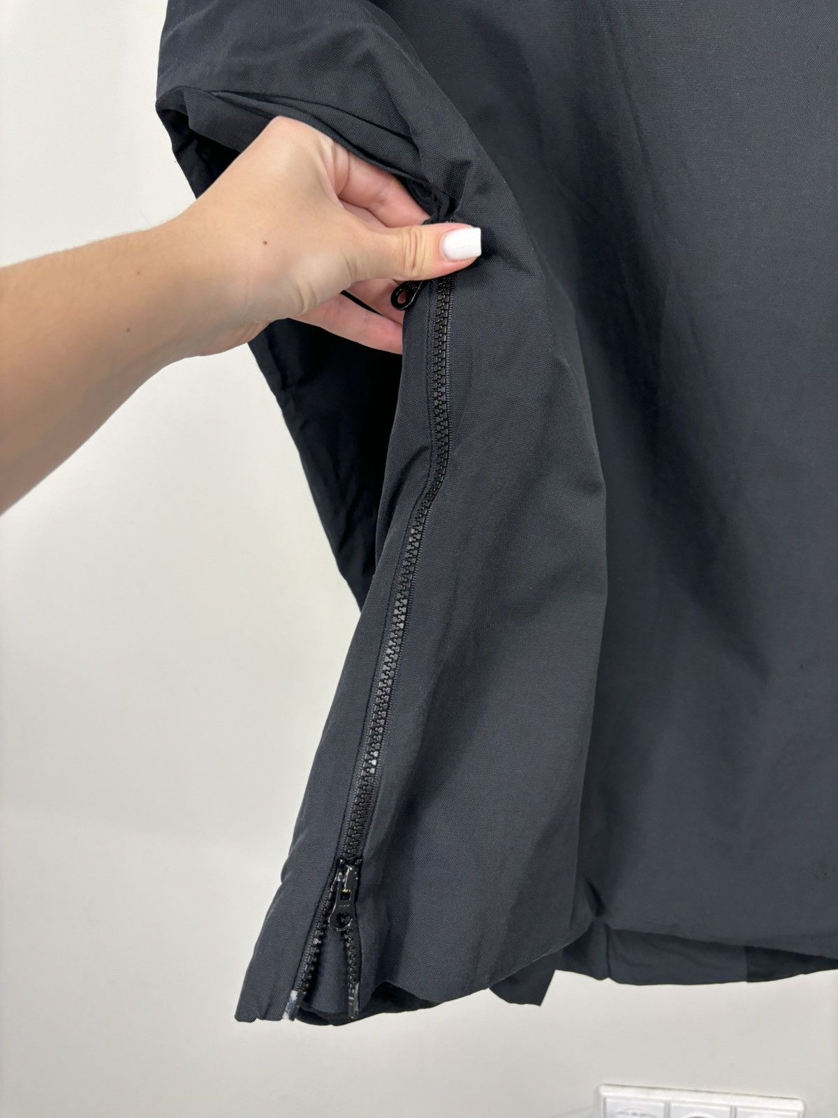 Annette Gortz Annette Gortz Women’s Avant Garde Side Zip Hype Black Jacket Size M / US 6-8 / IT 42-44 - 16 Thumbnail
