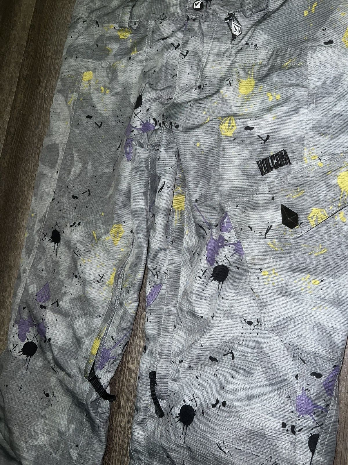 Volcom Volcom Lucchini Overall Snow Bib Pants Women’s size Medium Size 28" / US 6 / IT 42 - 4 Thumbnail
