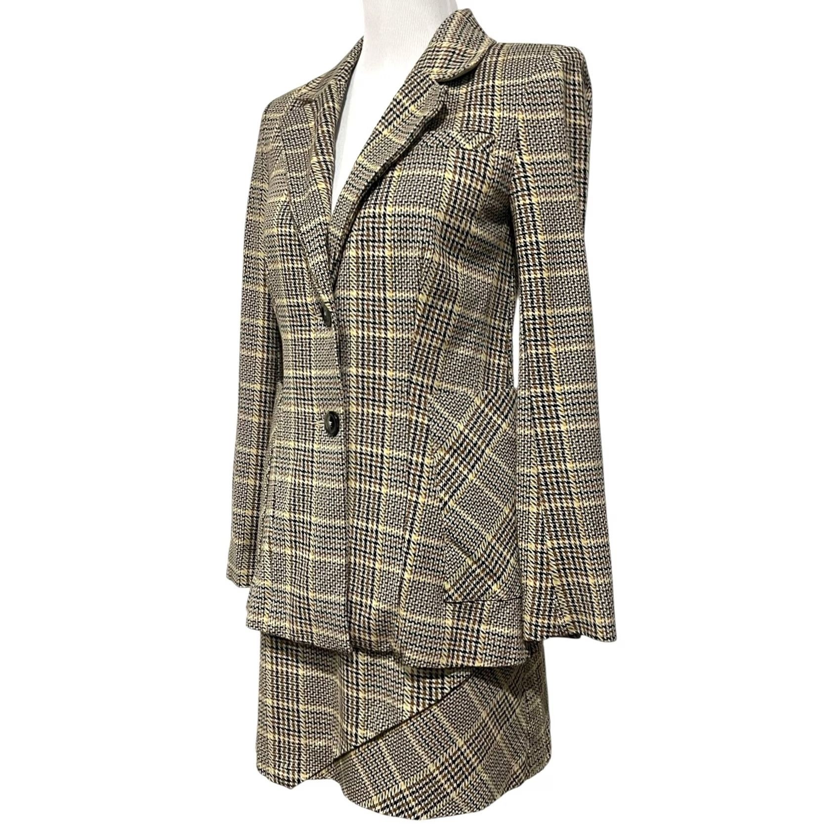 Vintage Cabi Skirt Suit Set Houndstooth Buttons Skirt & Jacket Pastime Preppy Size M 2 Piece Women Vintage No- Longer considered Size 32" / US 10 / IT 46 - 3 Thumbnail