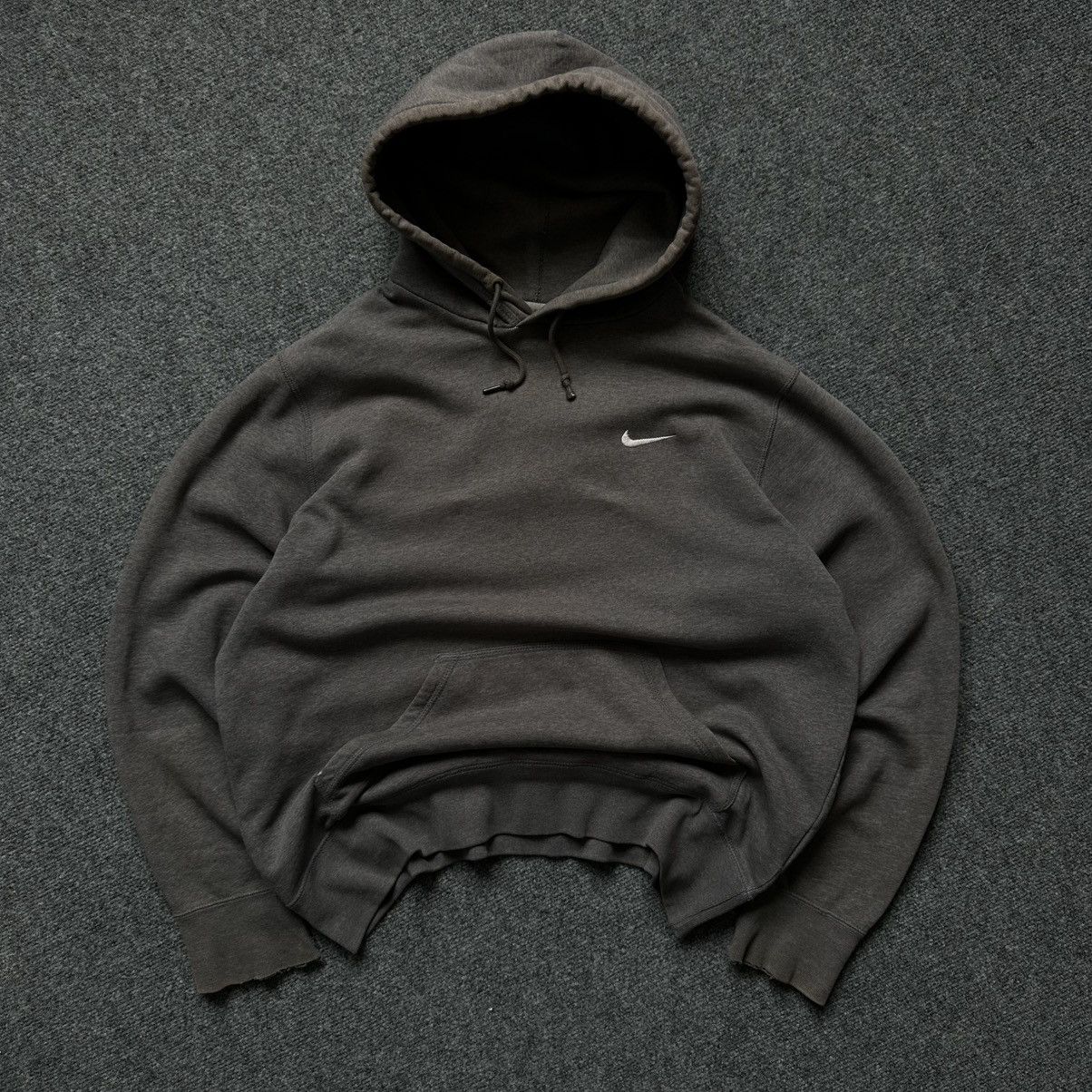 Nike VTG Japanese Style Dark Gray Hoodie Nike Size L Distressed Size US L / EU 52-54 / 3 - 1 Thumbnail