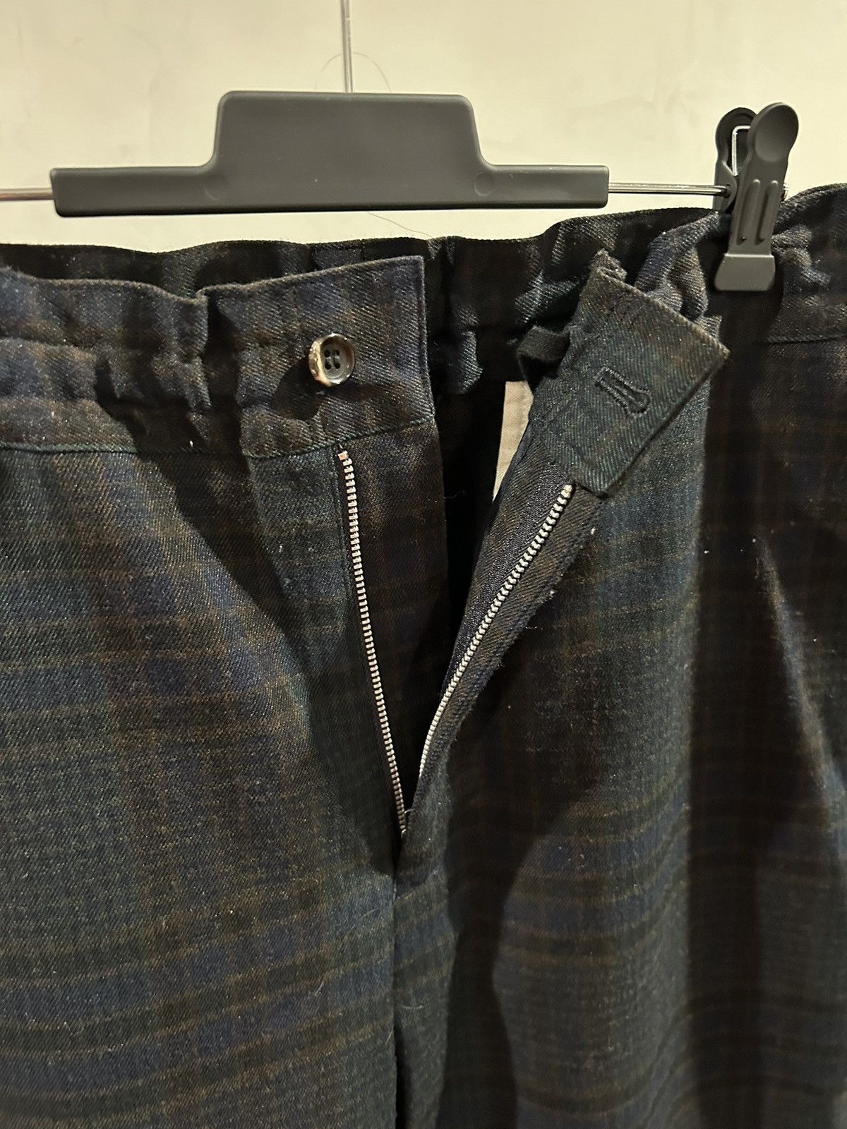 Comme des Garcons Comme des garcons homme deux plaid drawstring casual pants Size US 33 - 6 Thumbnail