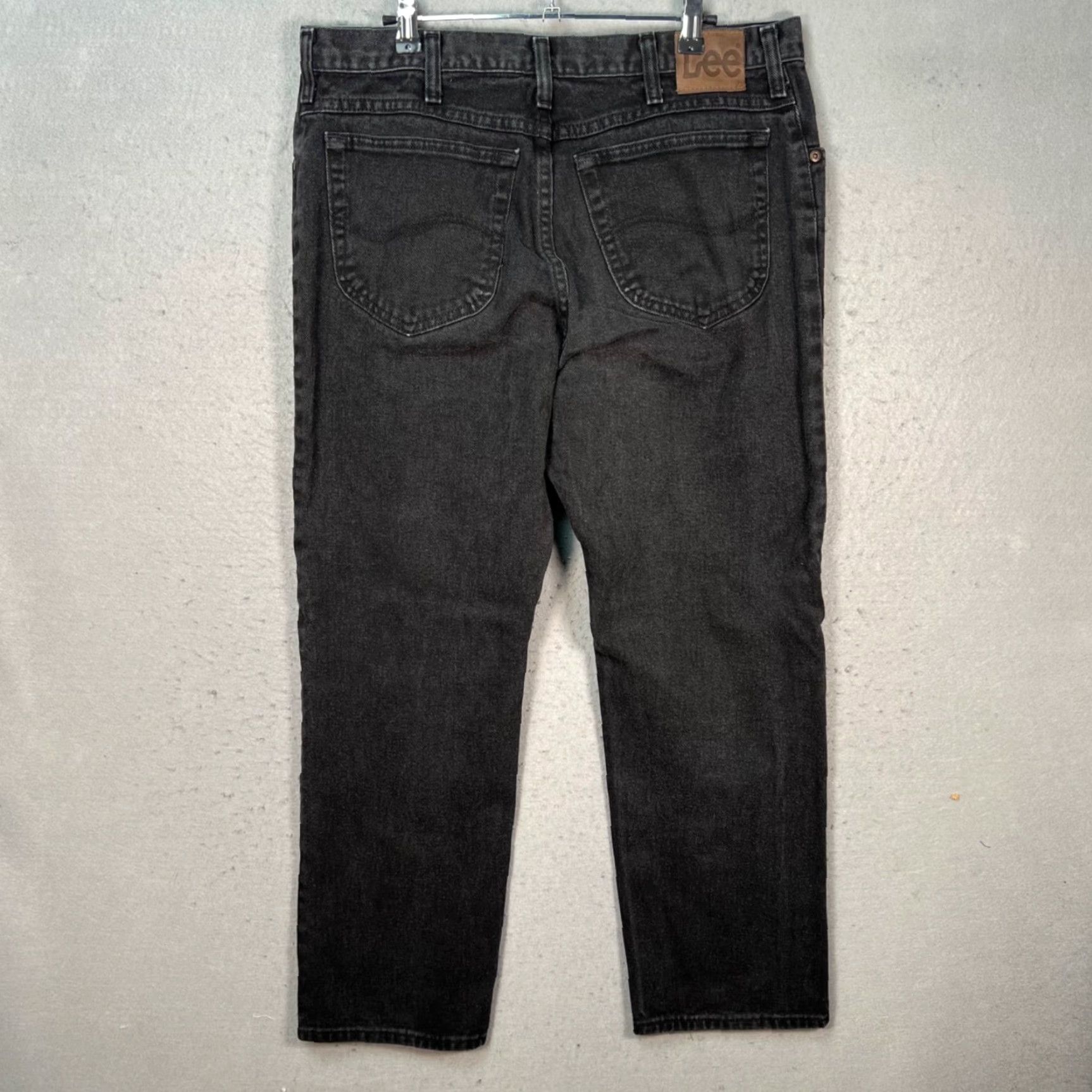 Lee Lee Mens Jeans 34x29 Black Denim Relaxed Straight Leg 5-Pocket Cotton Denim Jeans Regular Inseam 29" Vintage No Brand Lee 34" Mens jeans Size US 34 / EU 50 - 2 Thumbnail