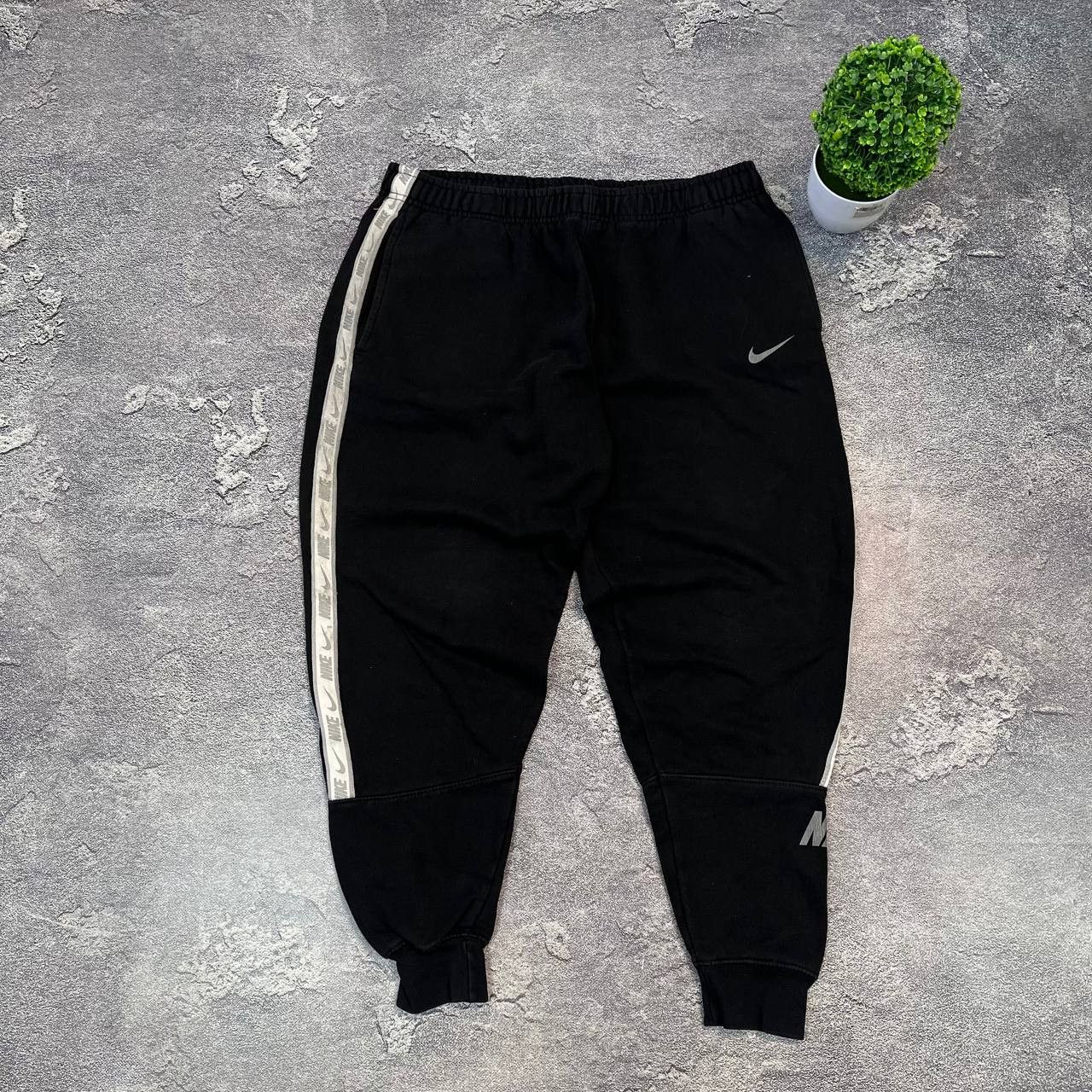 Nike Vintage Nike Black Drill Baggy Sweatpants Pants Sz M Size US 33 - 1 Thumbnail