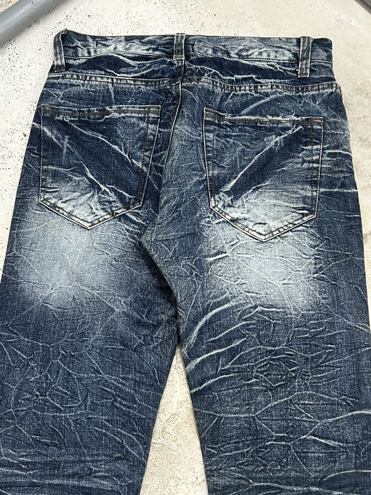 Tornado Mart Lowbox Whiskered Distressed Straight Leg Denim Fade Wash Size US 31 - 18 Thumbnail