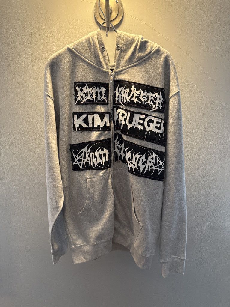 Burberry Erry Kim Krueger Guy | TikTok KIM KRUEGER fur belt