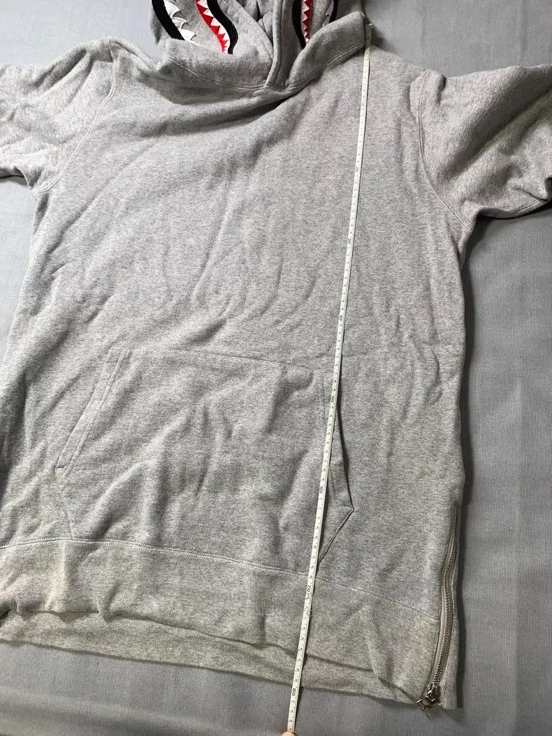 Bape BAPE Gray Shark Hooded Sweatshirt Size US L / EU 52-54 / 3 - 9 Thumbnail