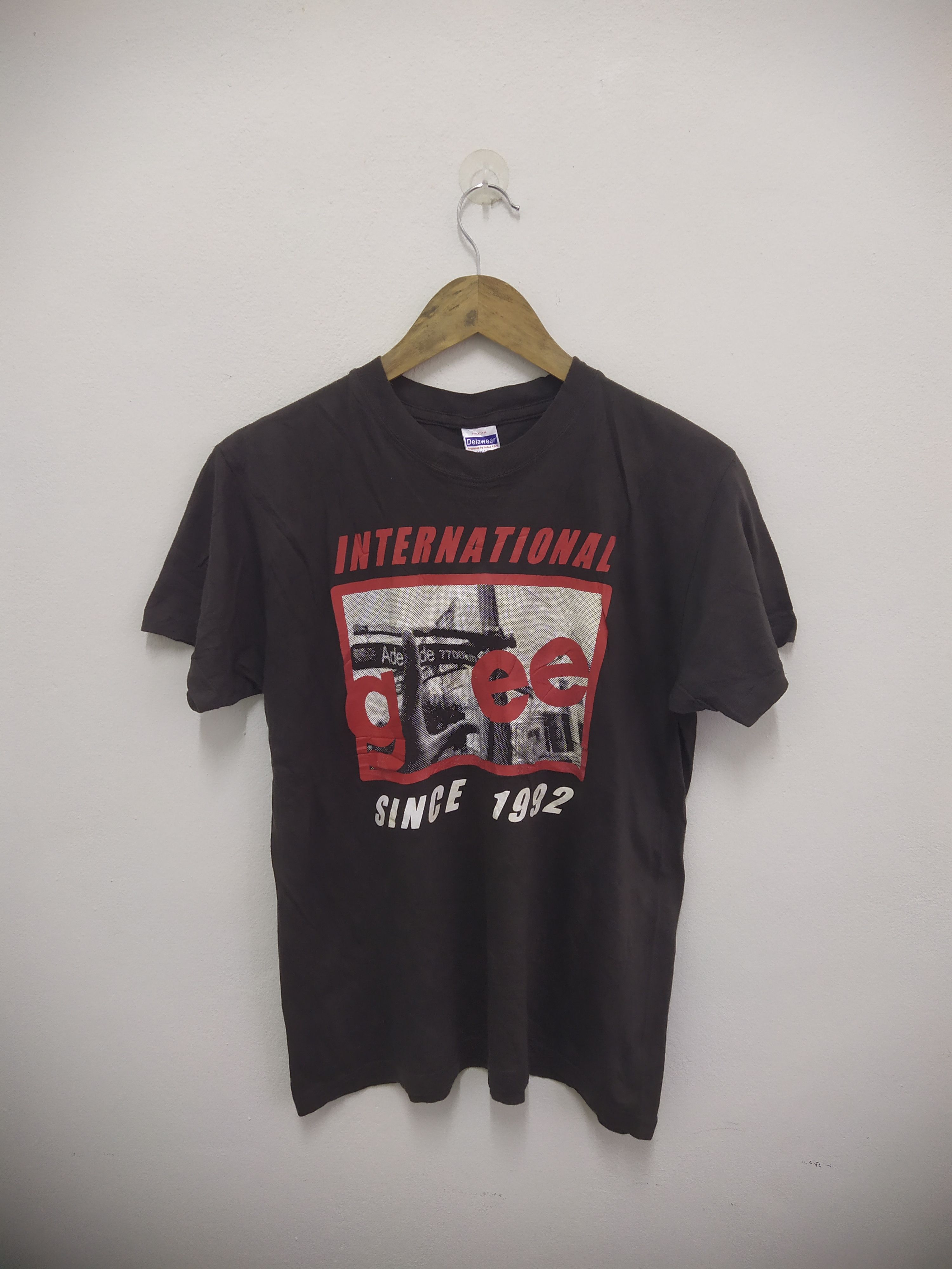 Other International GLEE Asahi 1992 Size US M / EU 48-50 / 2 - 1 Thumbnail