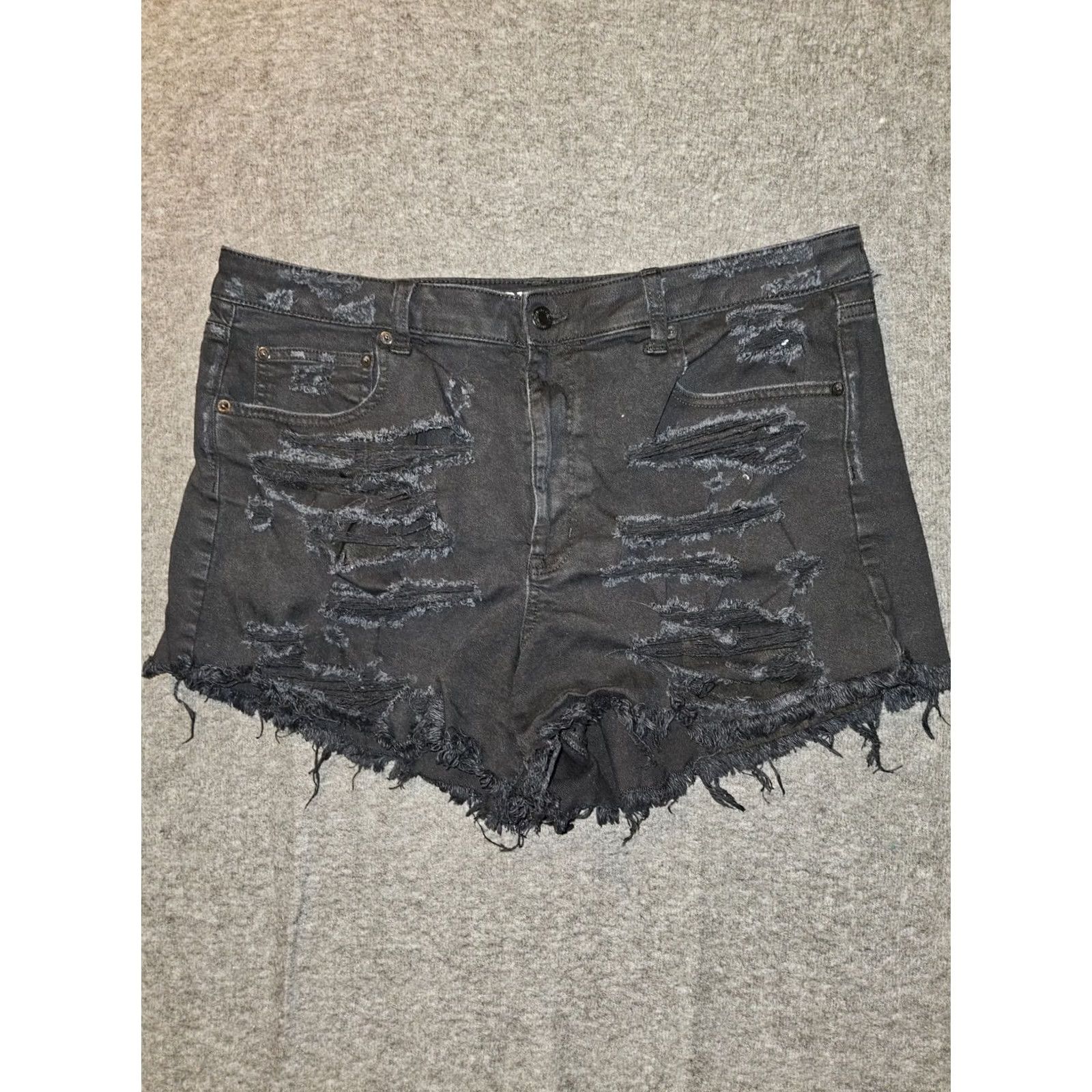 American Eagle Outfitters VINTAGE American Eagle Festival Shorts Women's 18 Black Denim 90s Distressed Super Stretch 5-Pocket Inseam 3.5 in Size 40" / US 18 - 2 Thumbnail