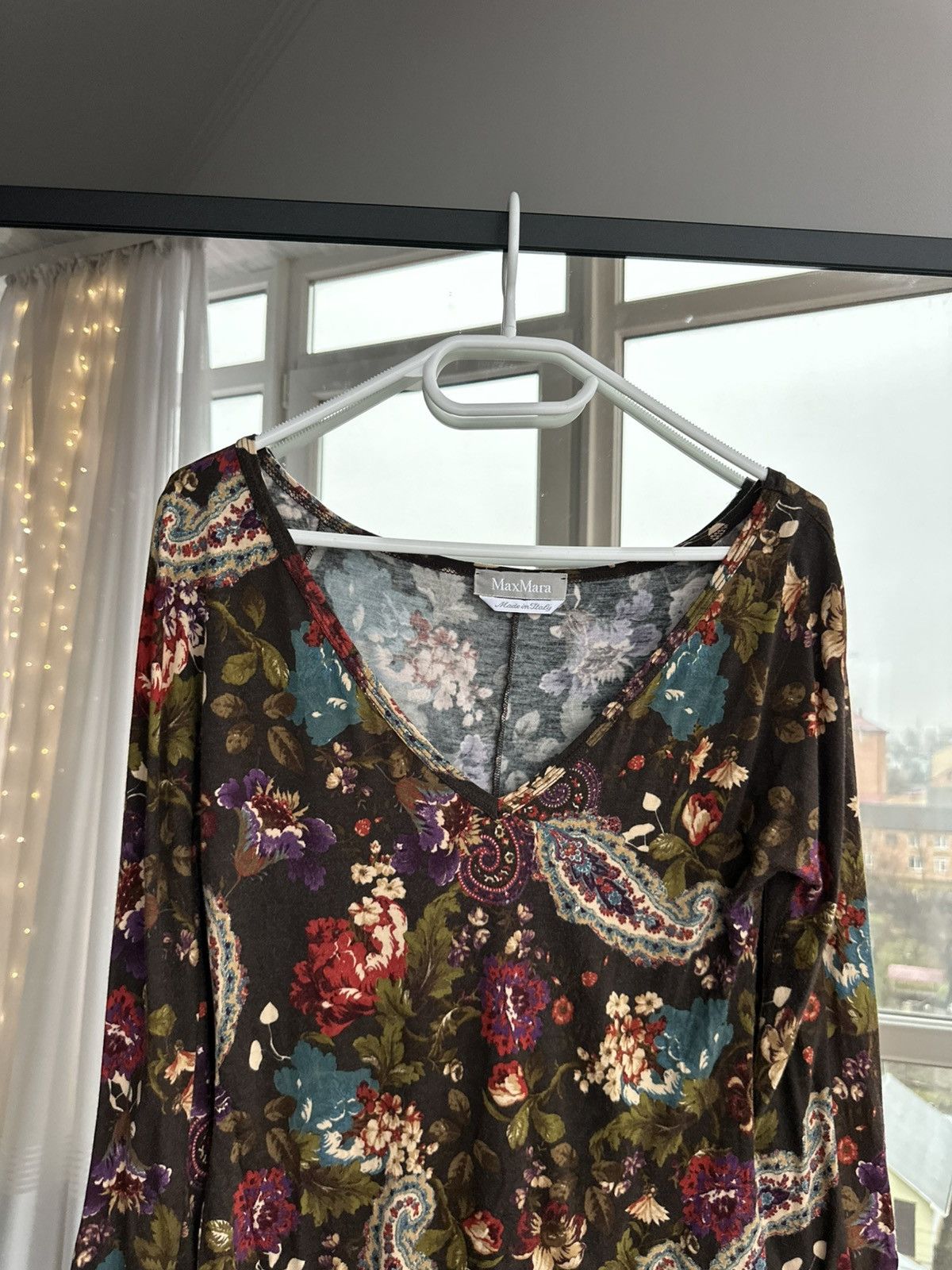 Max Mara Max Mara Paisley Floral V-Neck Long Sleeve Top Made in Italy Size M / US 6-8 / IT 42-44 - 2 Thumbnail