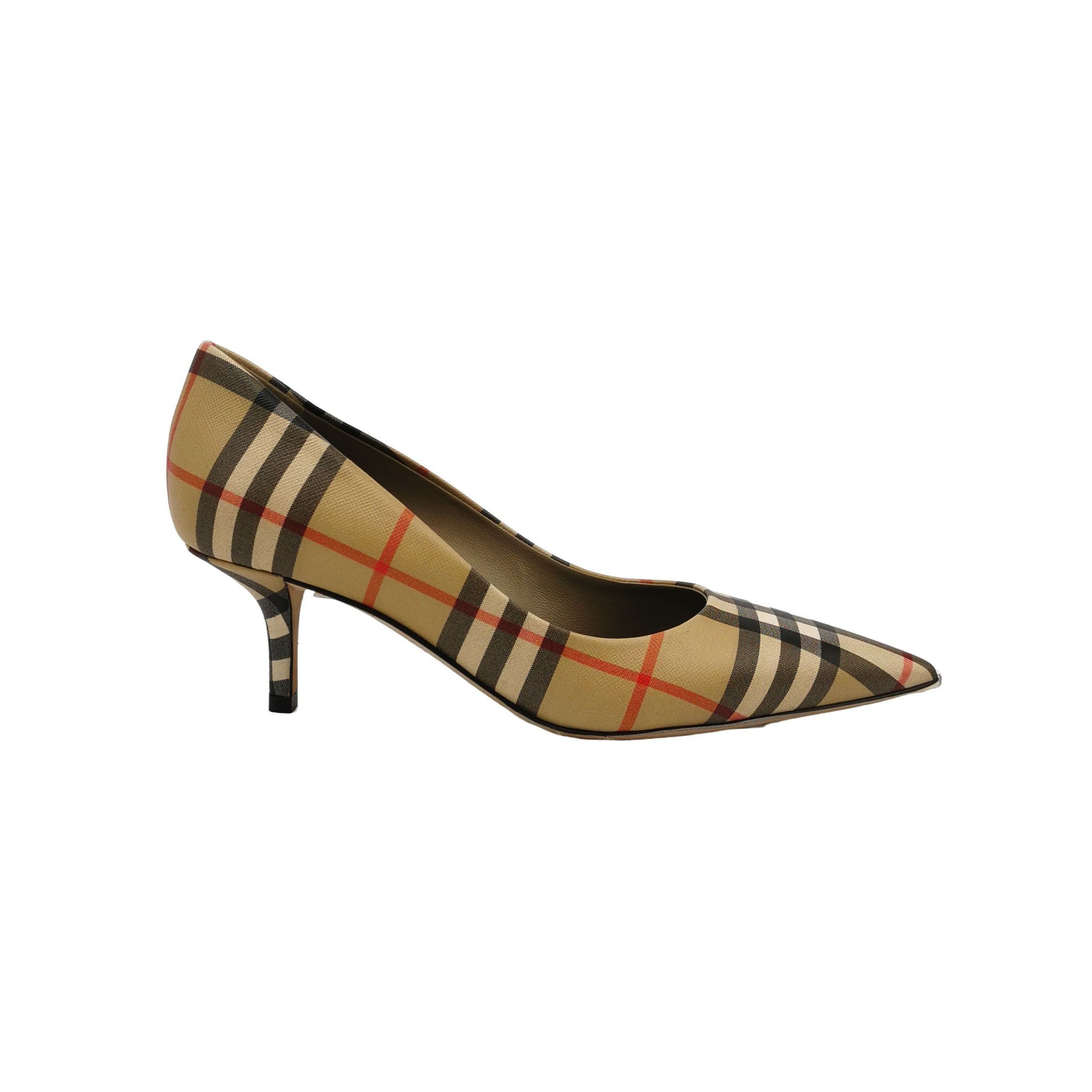 Burberry Burberry Women 5 Heels Size US 5 / IT 35 - 1 Thumbnail