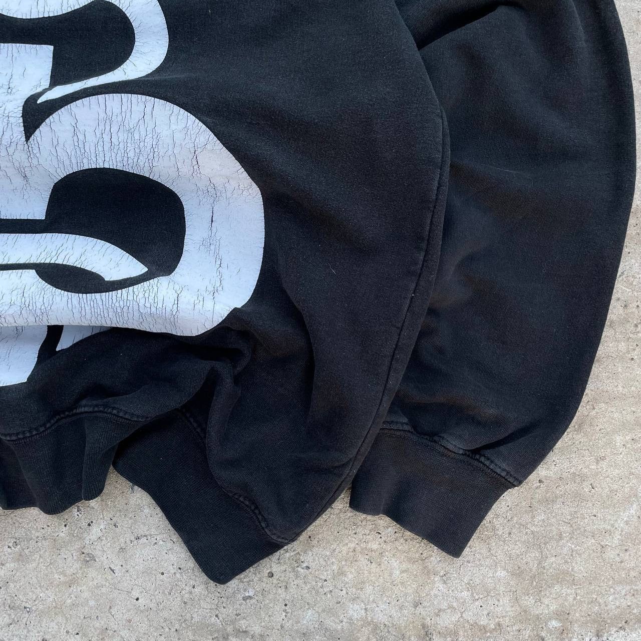 Black Barrett VTG Japanese Style Black Bear Sound Black Hoodie SK8 Band Size US M / EU 48-50 / 2 - 18 Thumbnail