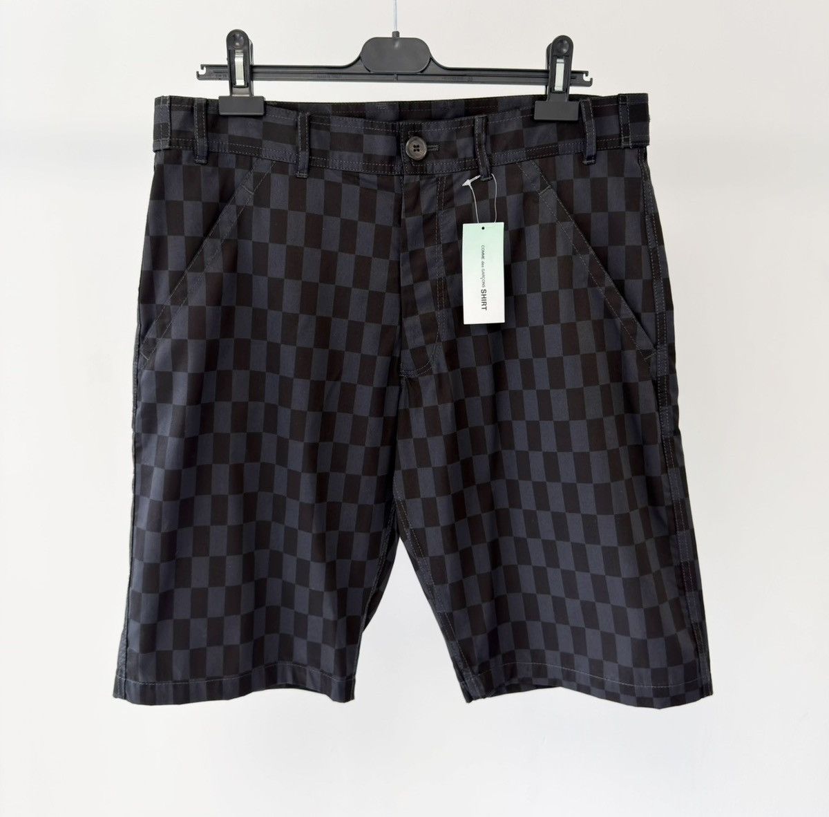 Comme des Garcons ‘Checkerboard Print’ Baggy Utility Shorts Size US 32 / EU 48 - 14 Thumbnail