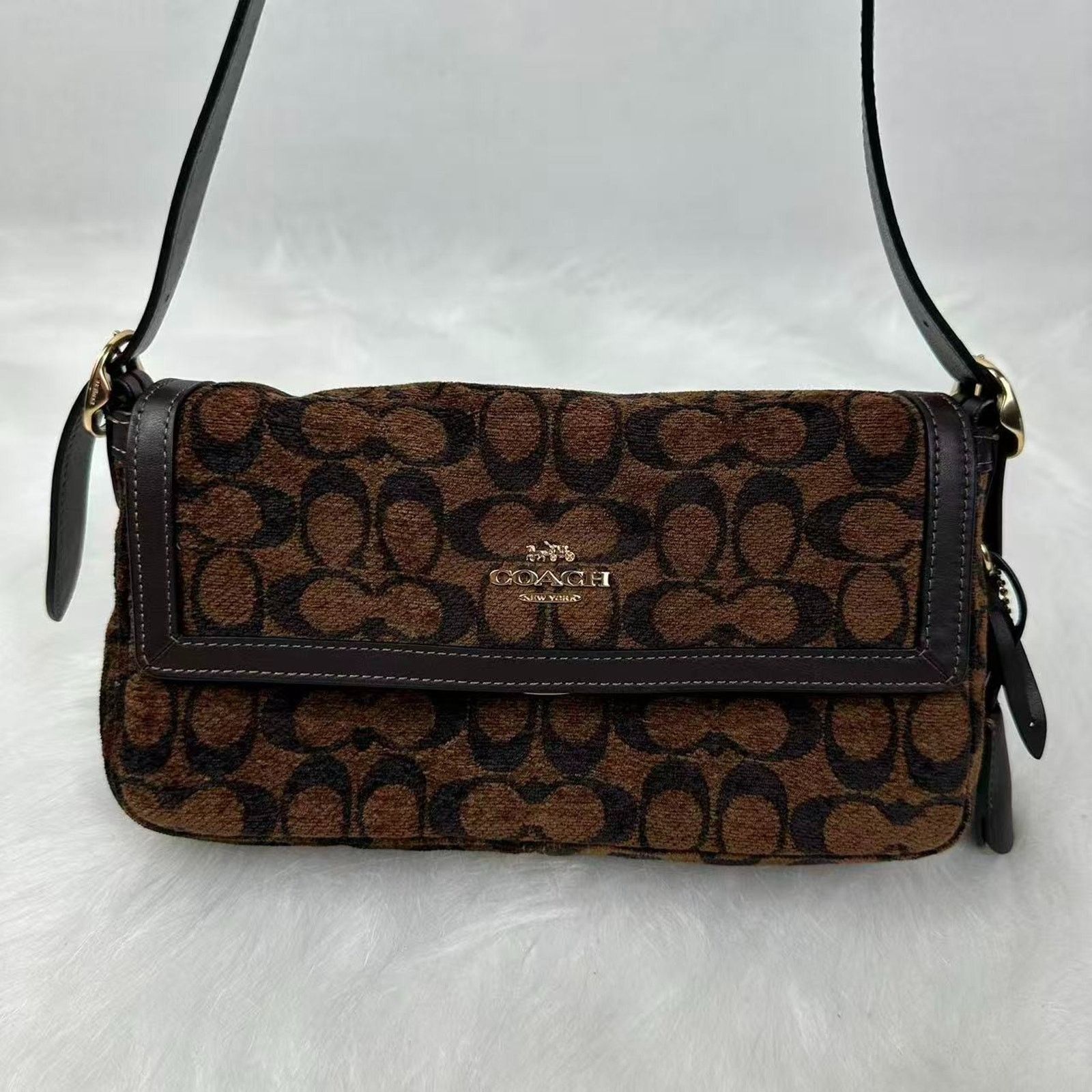 Coach Coach Etta Small Flap Shoulder Signature Chenille CCV65 NWT Size ONE SIZE - 2 Thumbnail