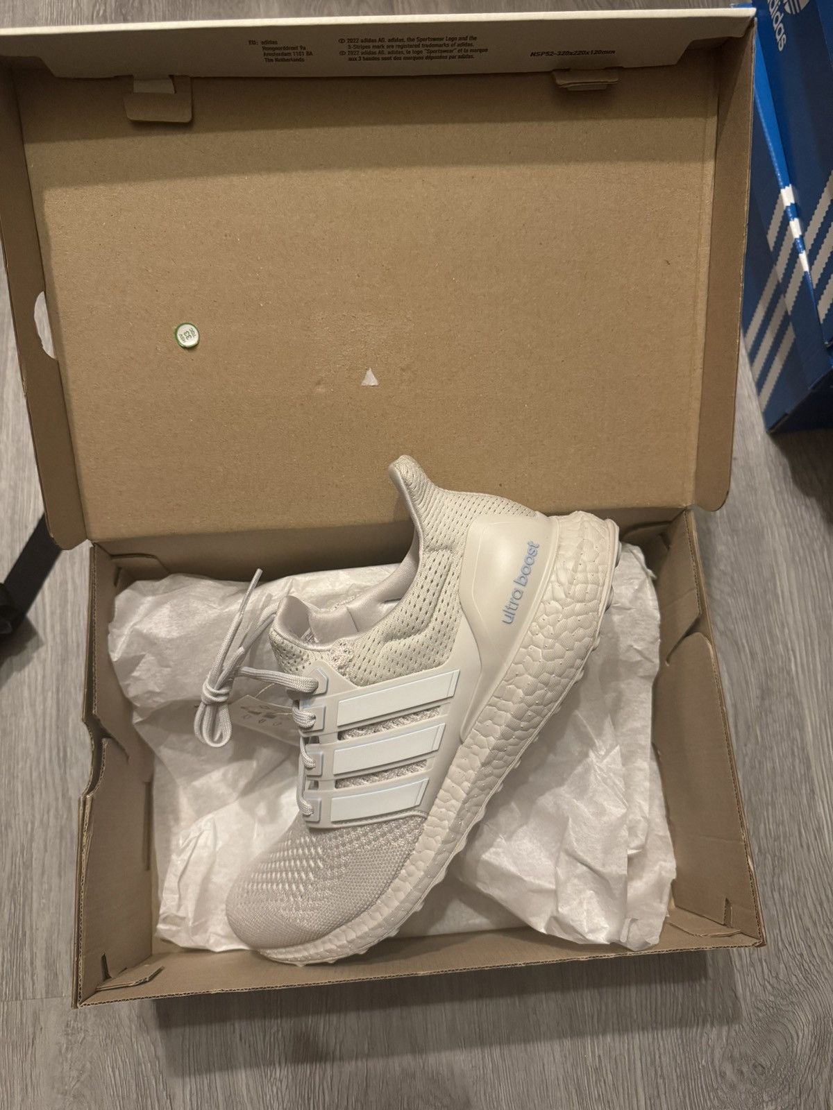 Adidas Adidas ultraboost 1.0 ivory running jogging shoes jh9211 Size US 10.5 / IT 40.5 - 3 Thumbnail