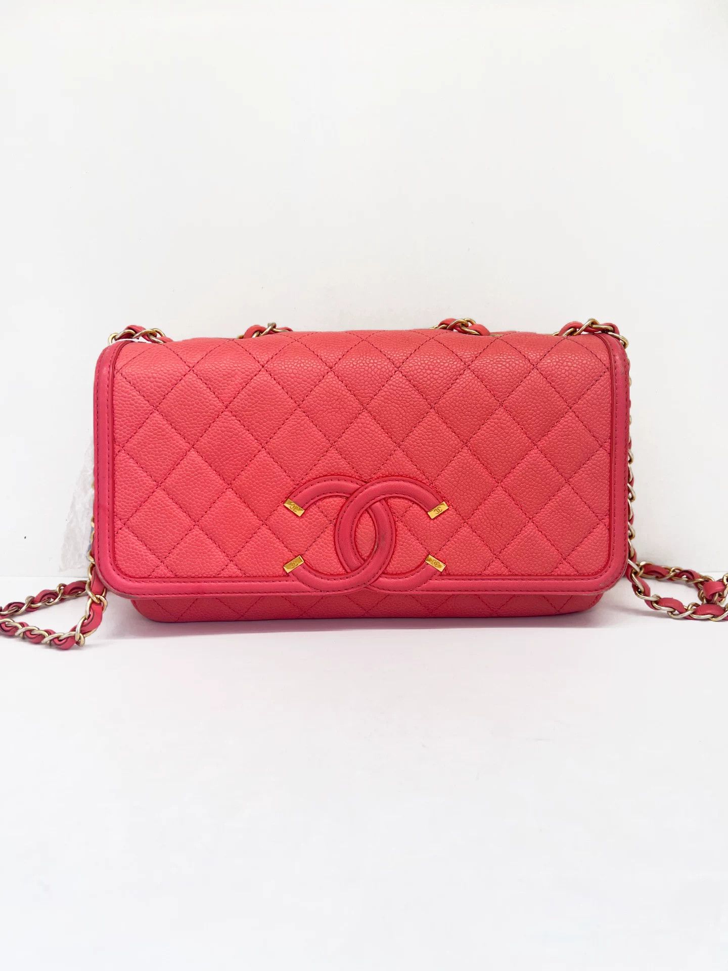 Chanel Pre-loved Bag Very good condition Size ONE SIZE - 1 Thumbnail