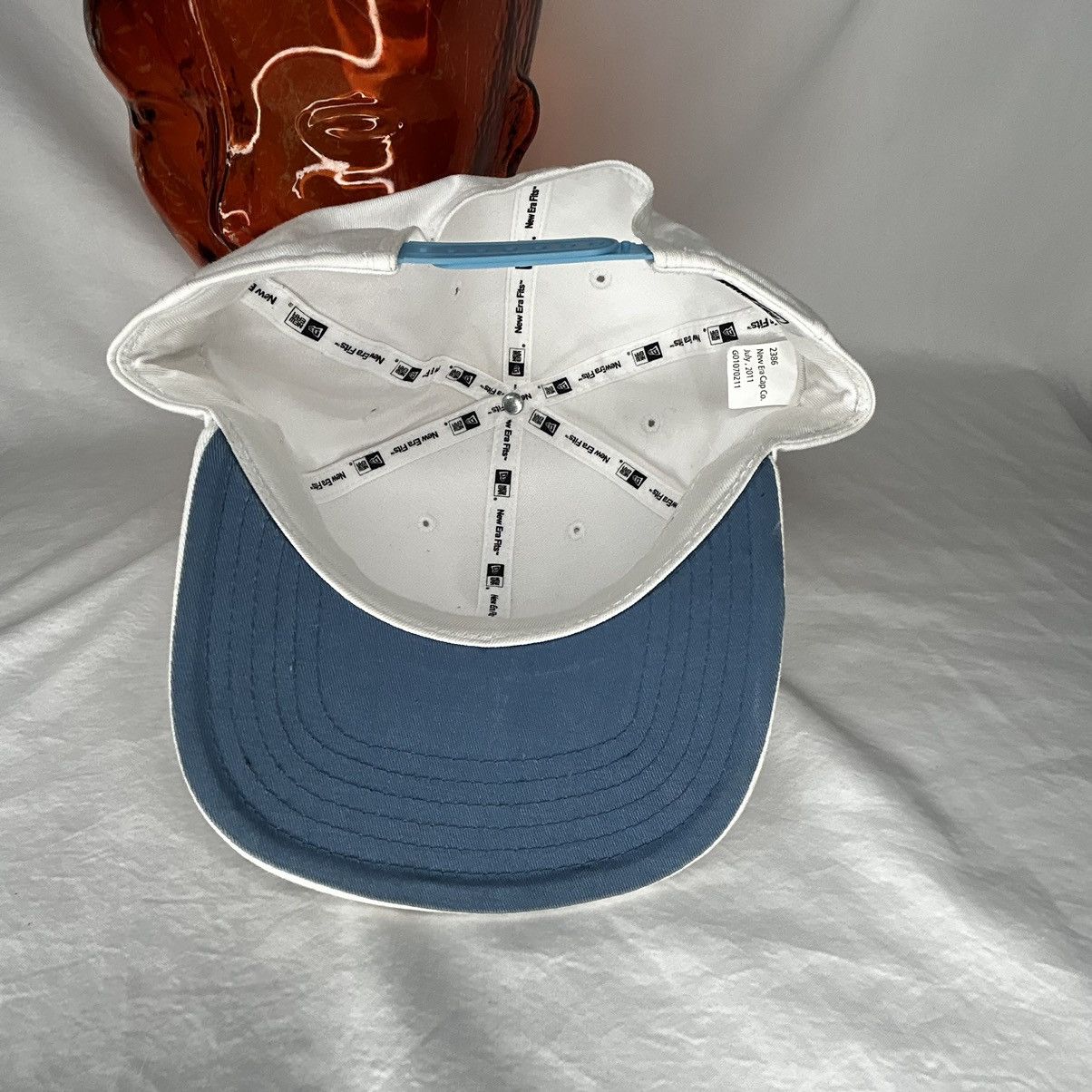 Kid Robot Kidrobot NEW ERA Classic 9FIFTY Flat Bill Snapback Fit Rare Size ONE SIZE - 8 Thumbnail