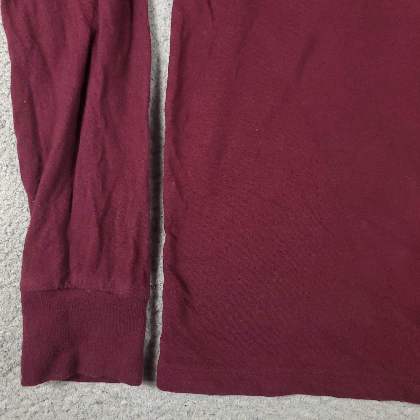 American Eagle Outfitters American Eagle Outfitters T-Shirt Mens XS Burgundy Long Sleeve Adult Crew Neck Warm Casual Shirt Size US XS / EU 42 / 0 - 4 Thumbnail